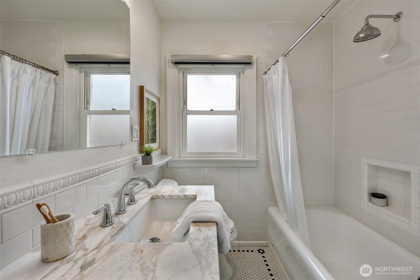 2305 NW 85th Street, Seattle, WA 98117