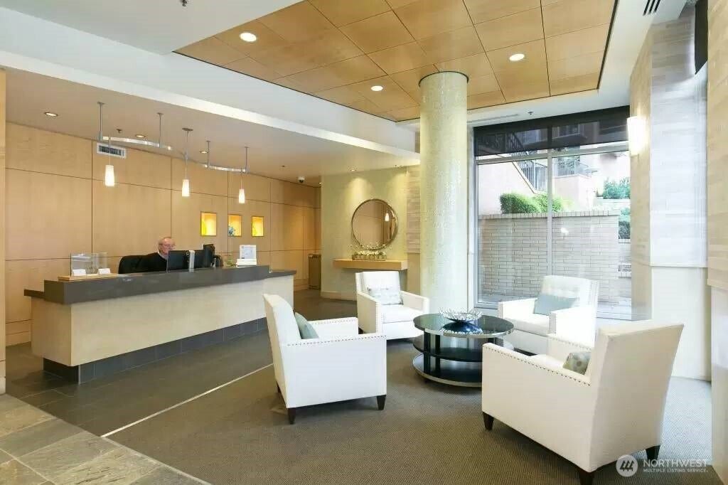 10610 NE 9th Street Pl, #1202, Bellevue, WA 98004 10610 NE 9th Street Pl, #1202, Bellevue, WA 98004