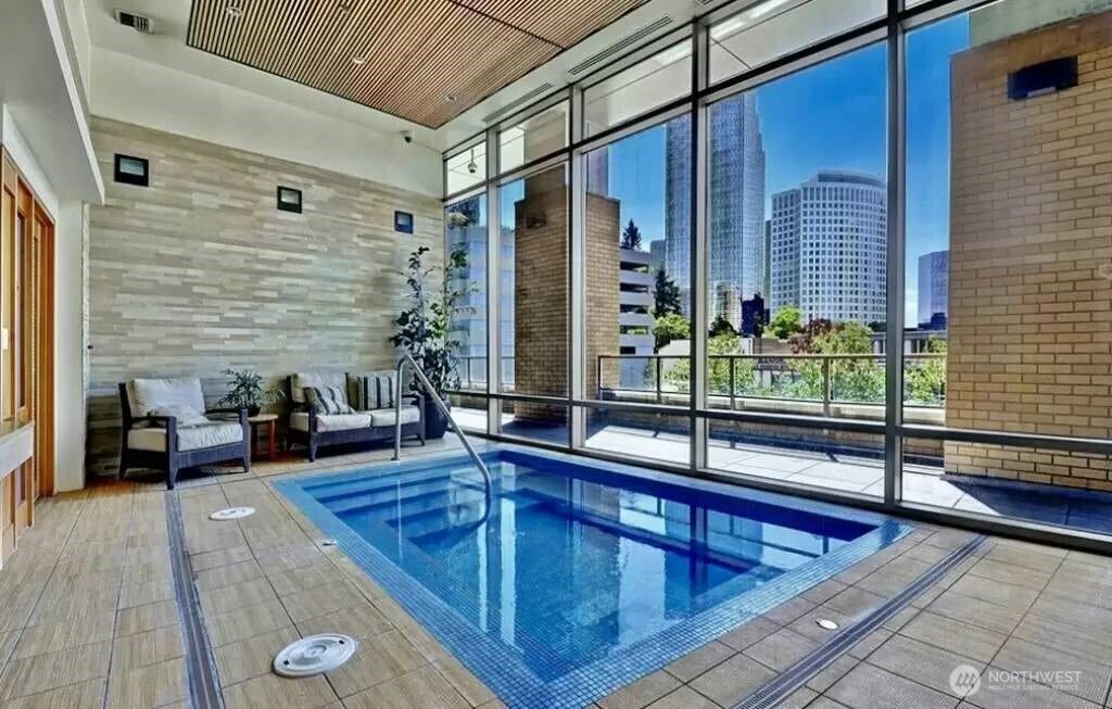 10610 NE 9th Street Pl, #1202, Bellevue, WA 98004 10610 NE 9th Street Pl, #1202, Bellevue, WA 98004