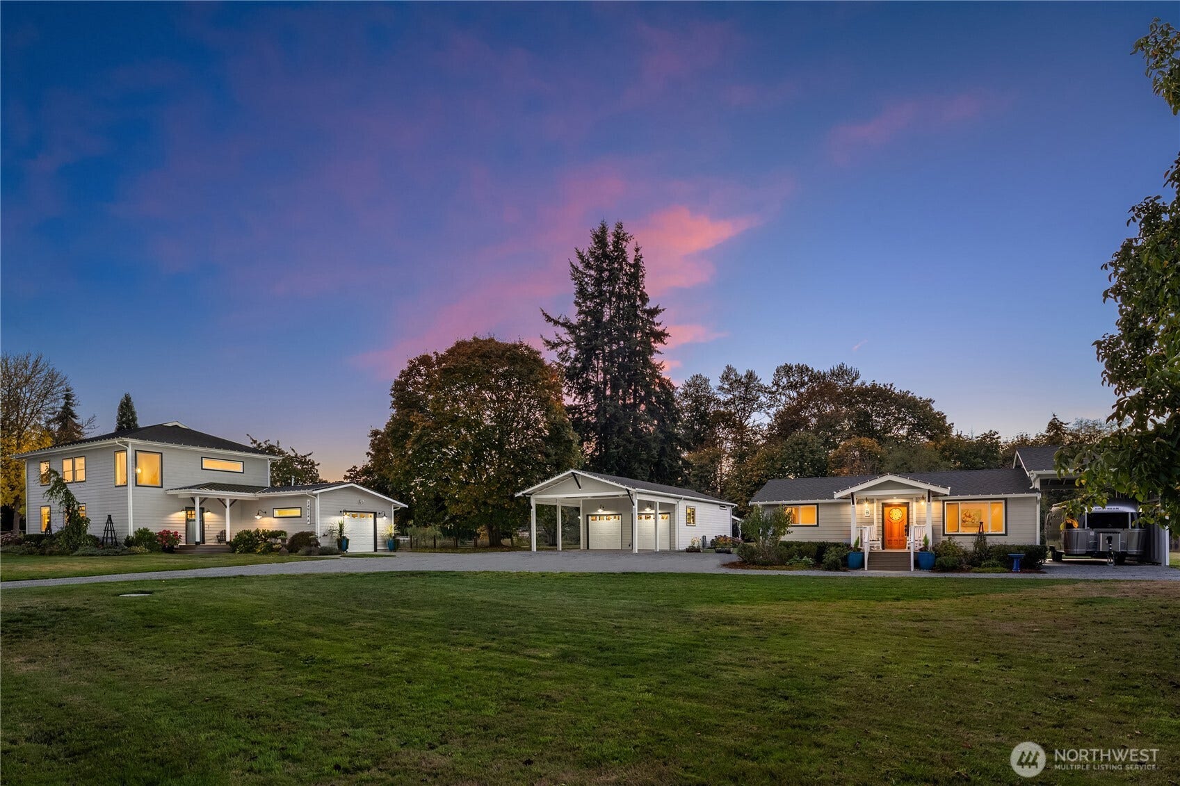 14914 BROADWAY AVENUE, Snohomish, WA 98296 14914 BROADWAY AVENUE, Snohomish, WA 98296