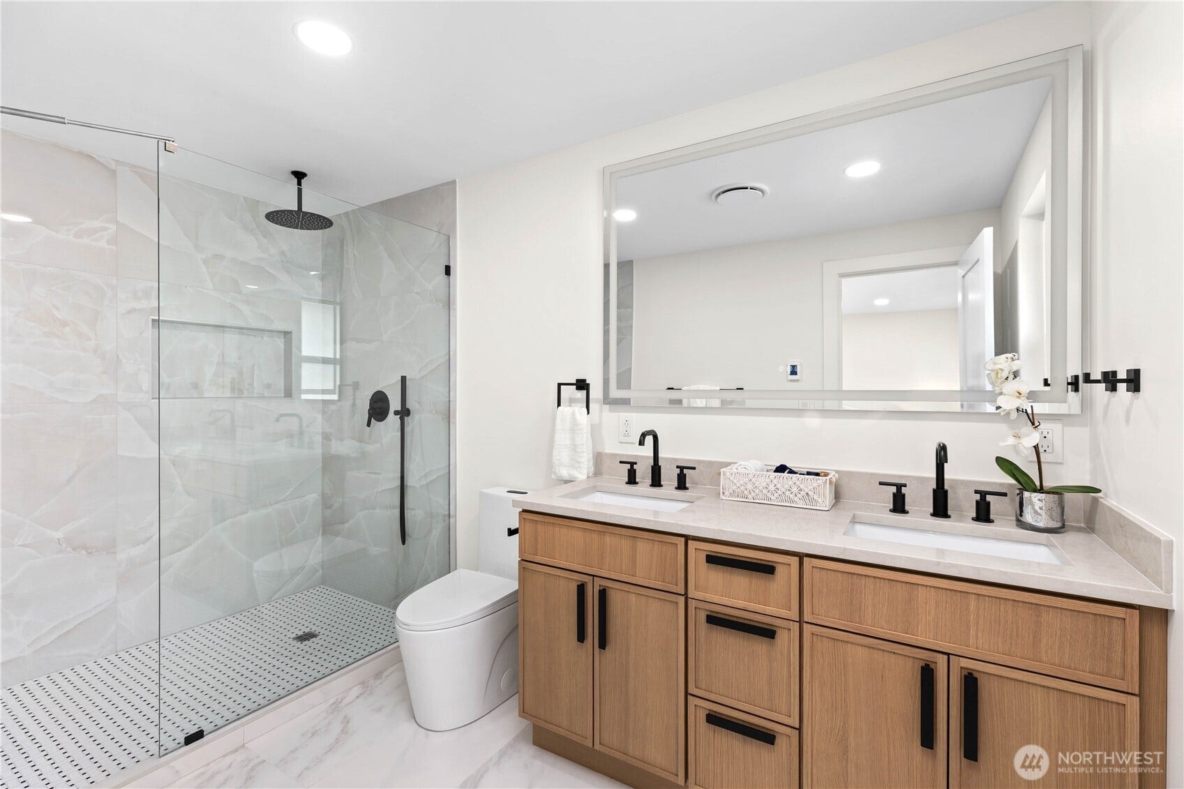 20921 W Richmond Road, Bothell, WA 98021