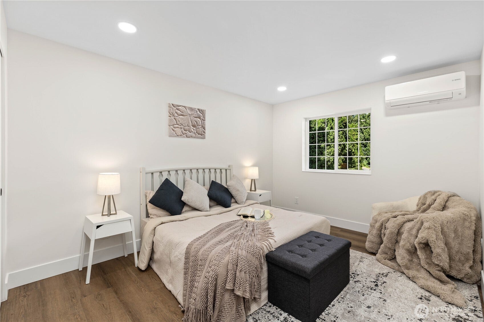 20921 W Richmond Road, Bothell, WA 98021