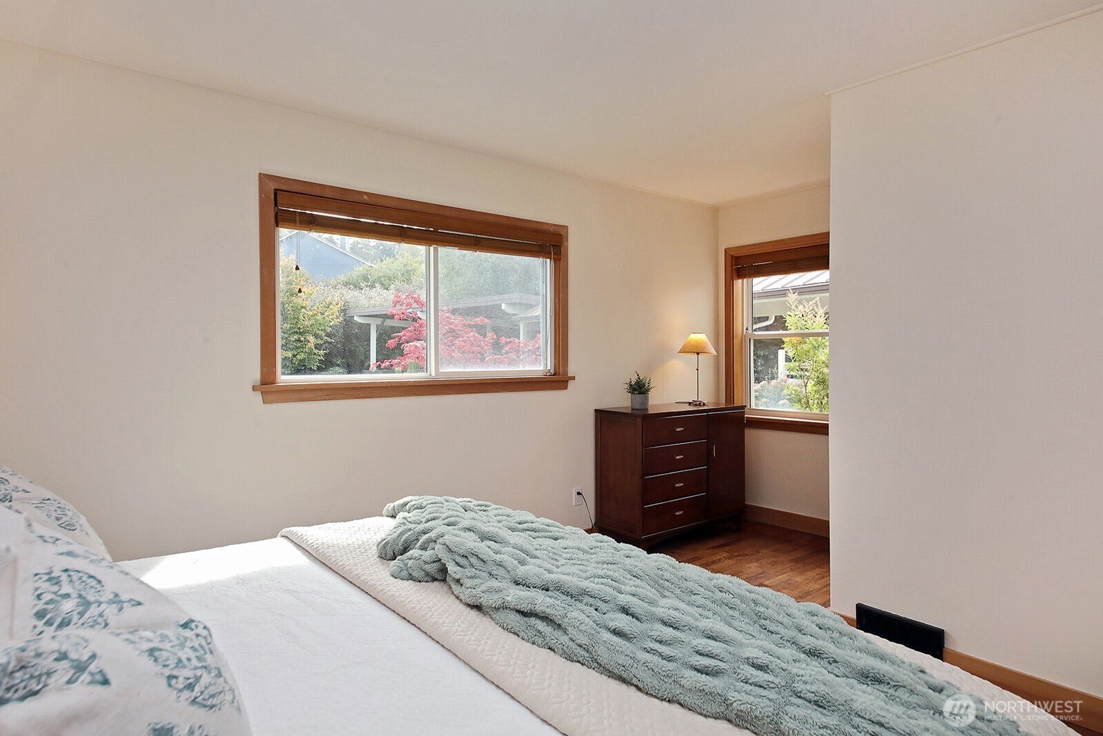 1443 Martha Way, Oak Harbor, WA 98277 1443 Martha Way, Oak Harbor, WA 98277