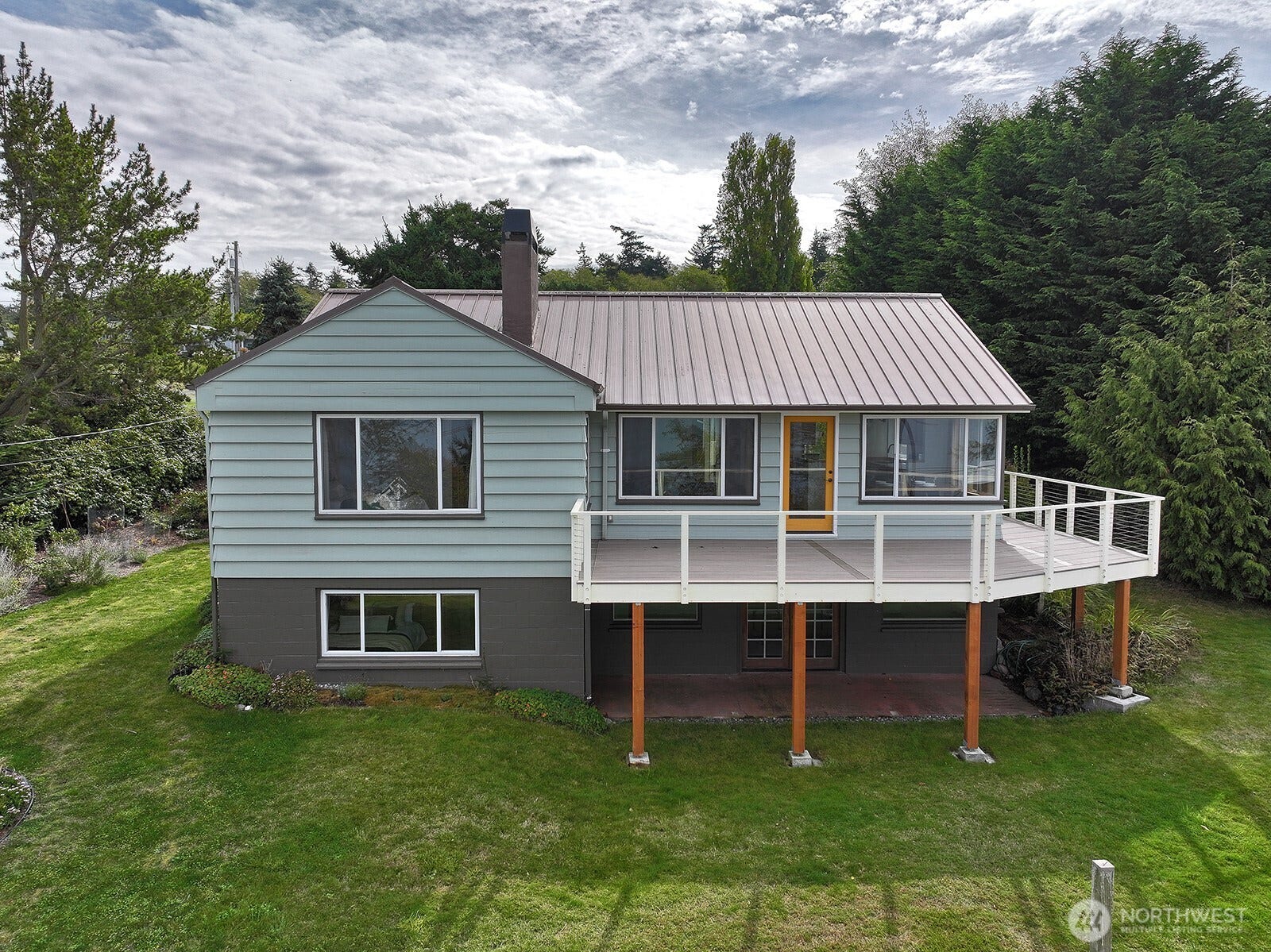 1443 Martha Way, Oak Harbor, WA 98277 1443 Martha Way, Oak Harbor, WA 98277
