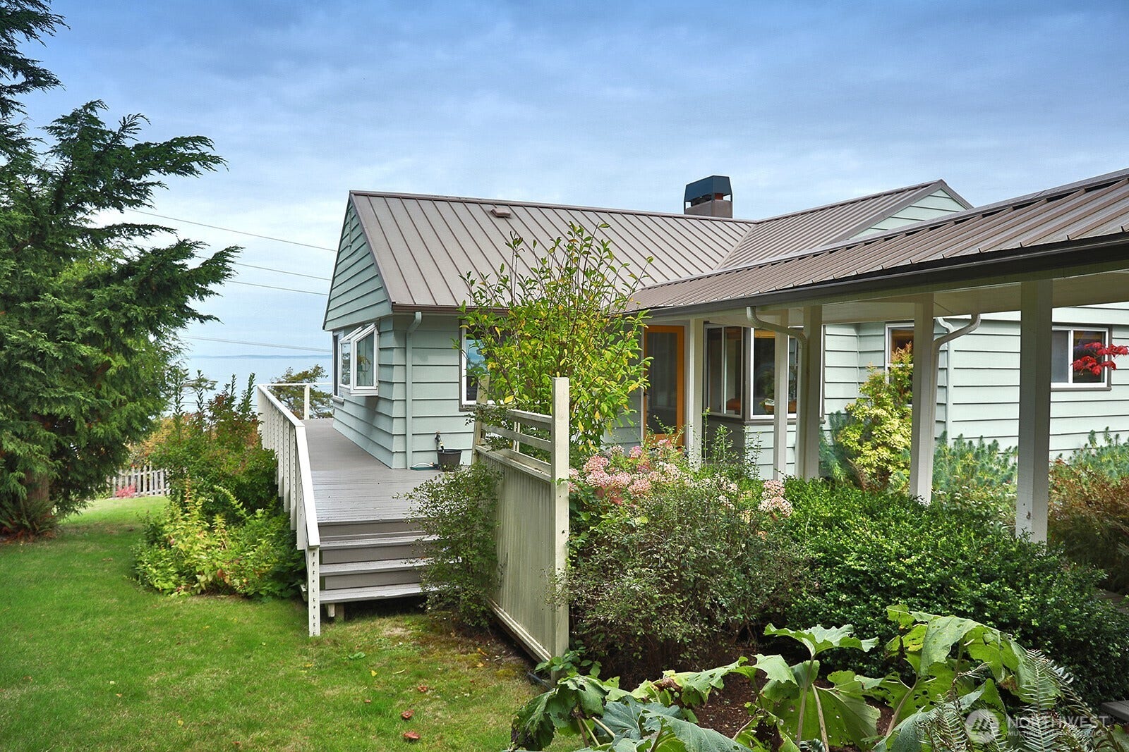 1443 Martha Way, Oak Harbor, WA 98277 1443 Martha Way, Oak Harbor, WA 98277