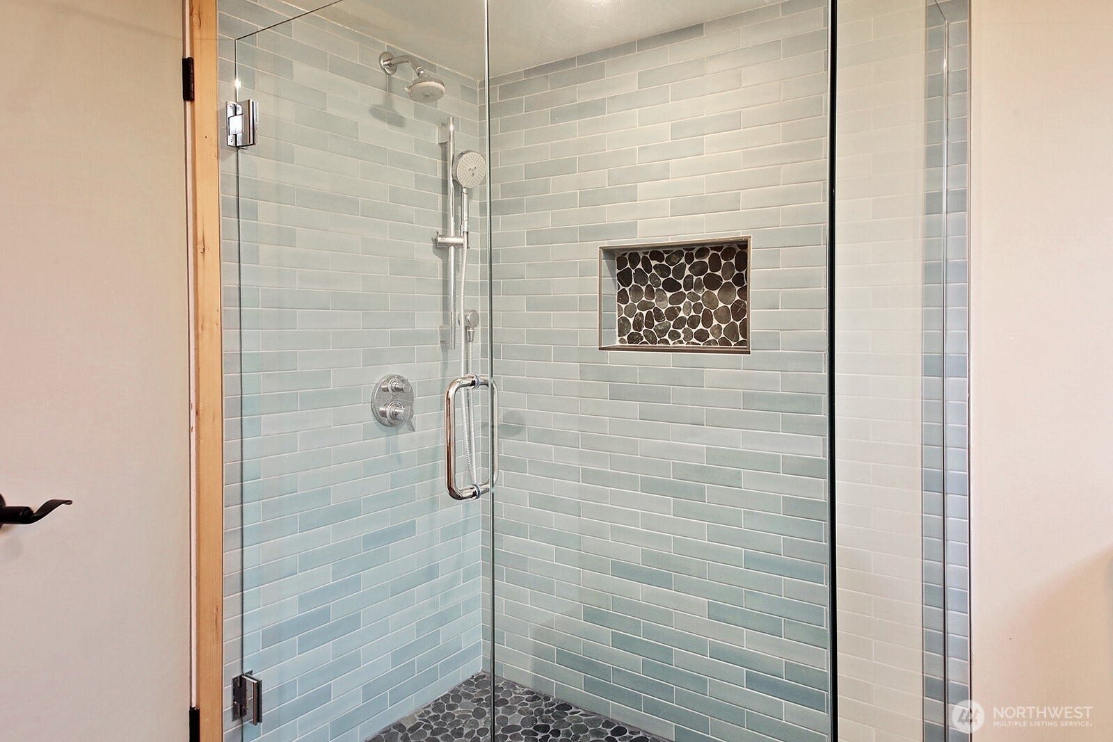 1443 Martha Way, Oak Harbor, WA 98277 1443 Martha Way, Oak Harbor, WA 98277