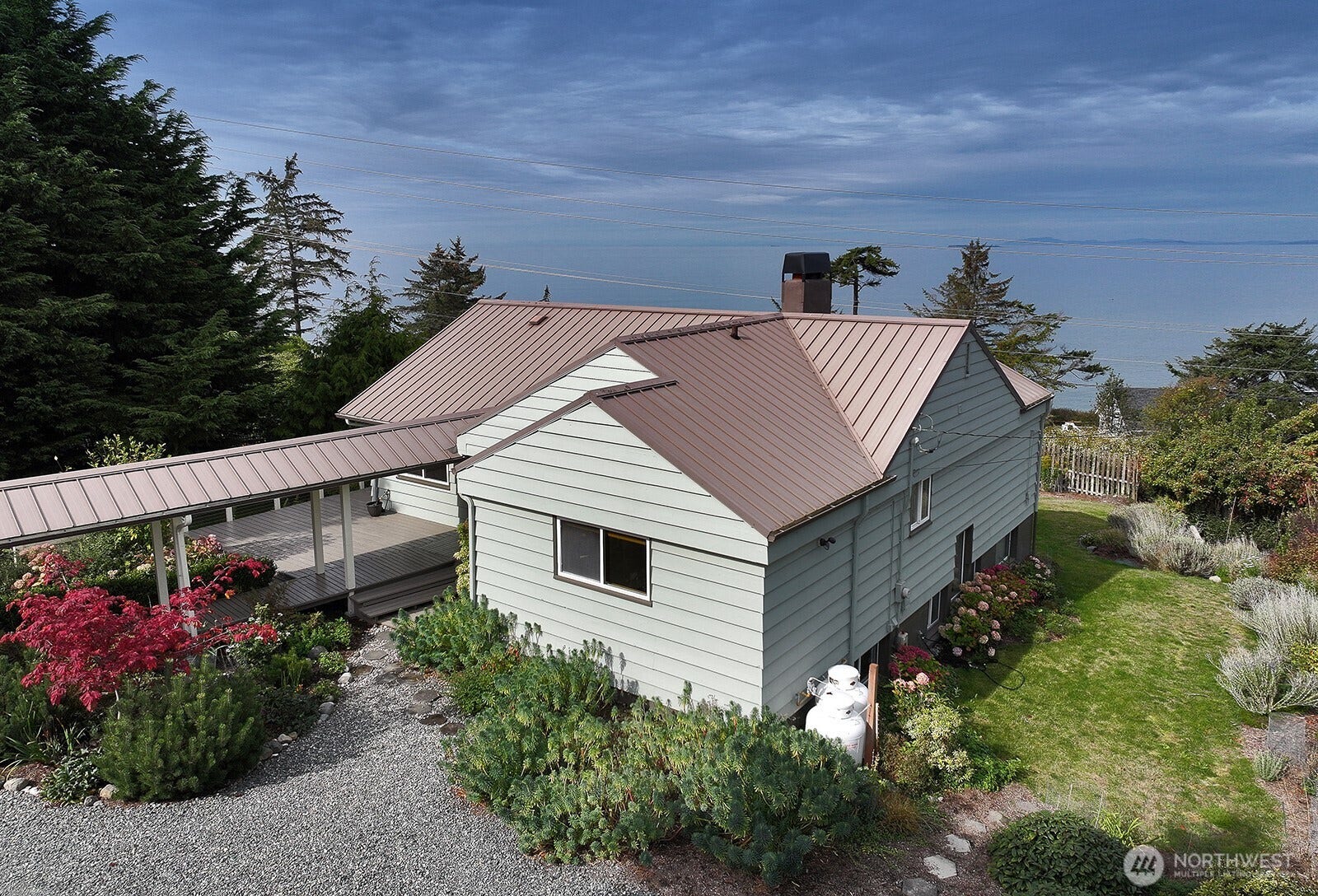 1443 Martha Way, Oak Harbor, WA 98277 1443 Martha Way, Oak Harbor, WA 98277