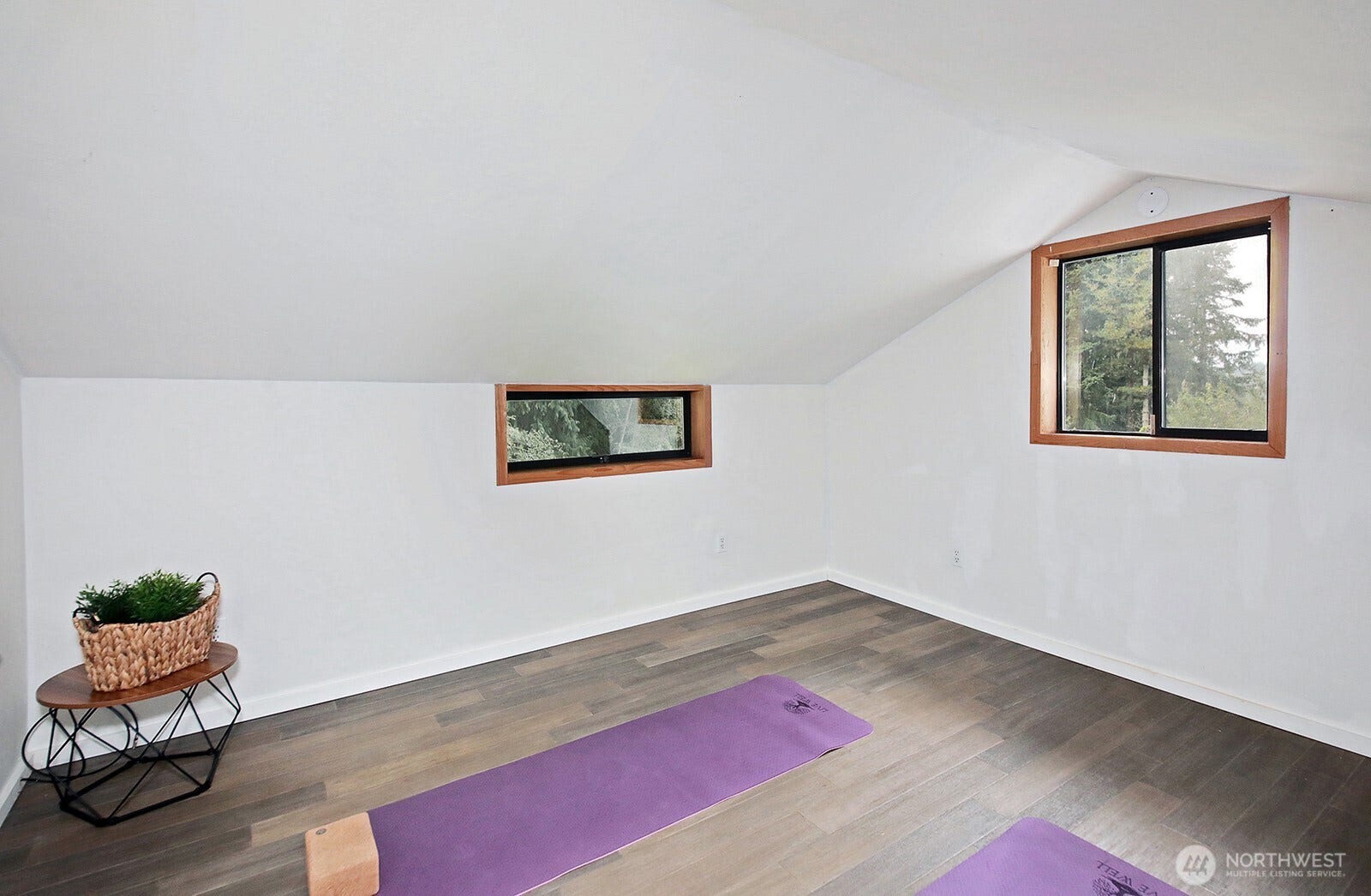Great space that is tucked away from the rest of the house. Play room? Office? Yoga/meditation space?