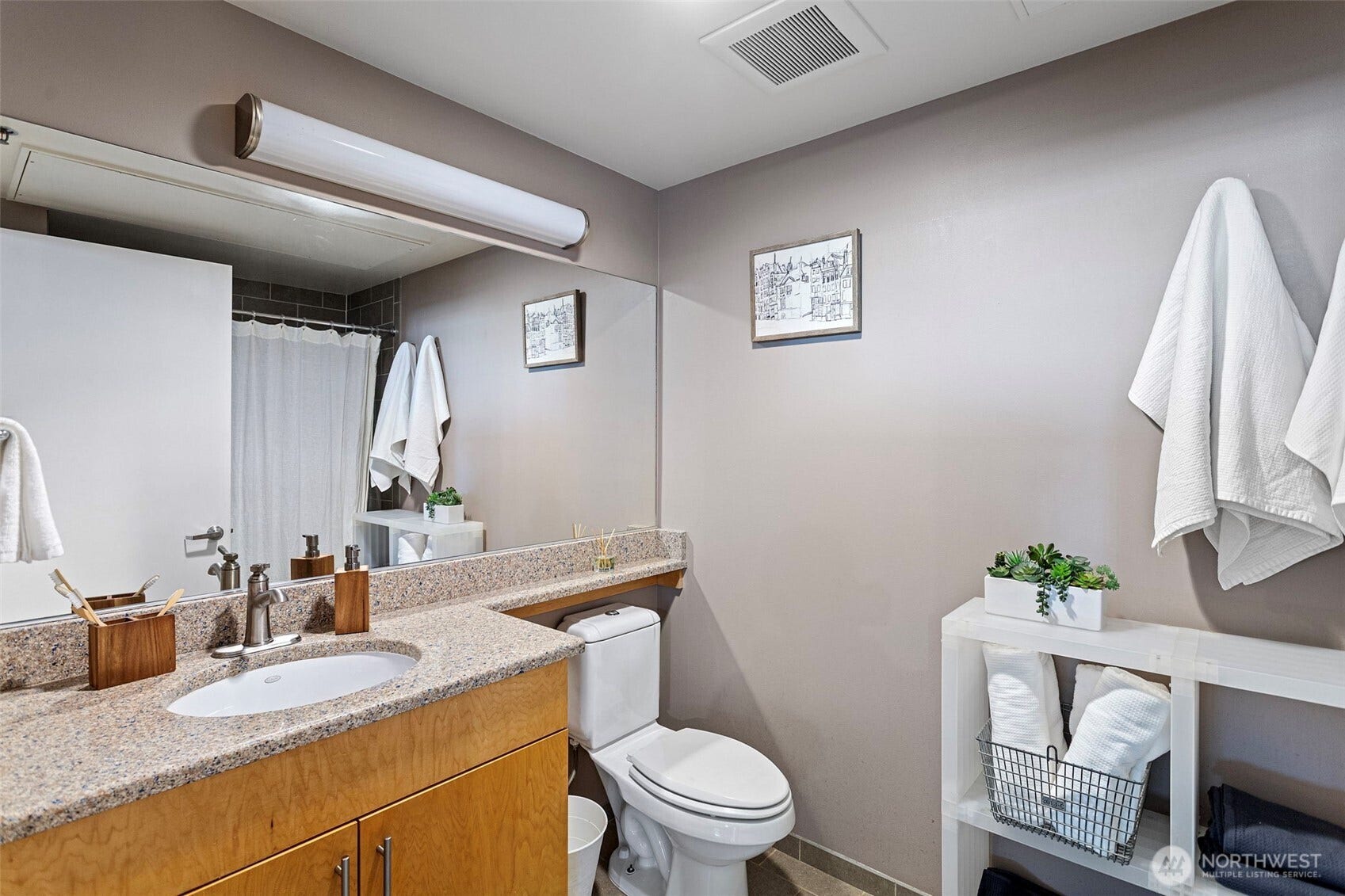 2720 3rd Avenue, #605, Seattle, WA 98121
