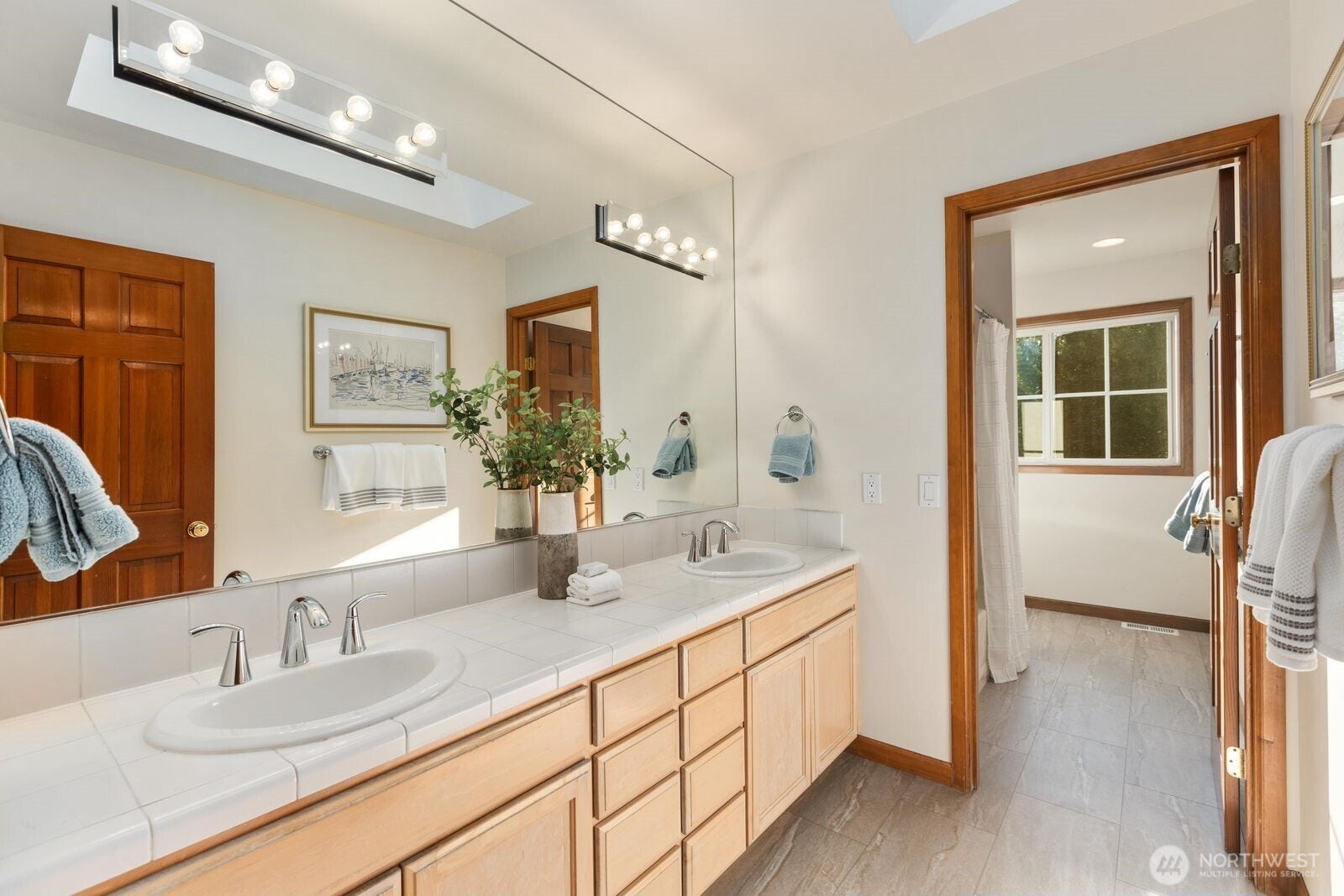 19510 223rd Avenue NE, Woodinville, WA 98077 19510 223rd Avenue NE, Woodinville, WA 98077