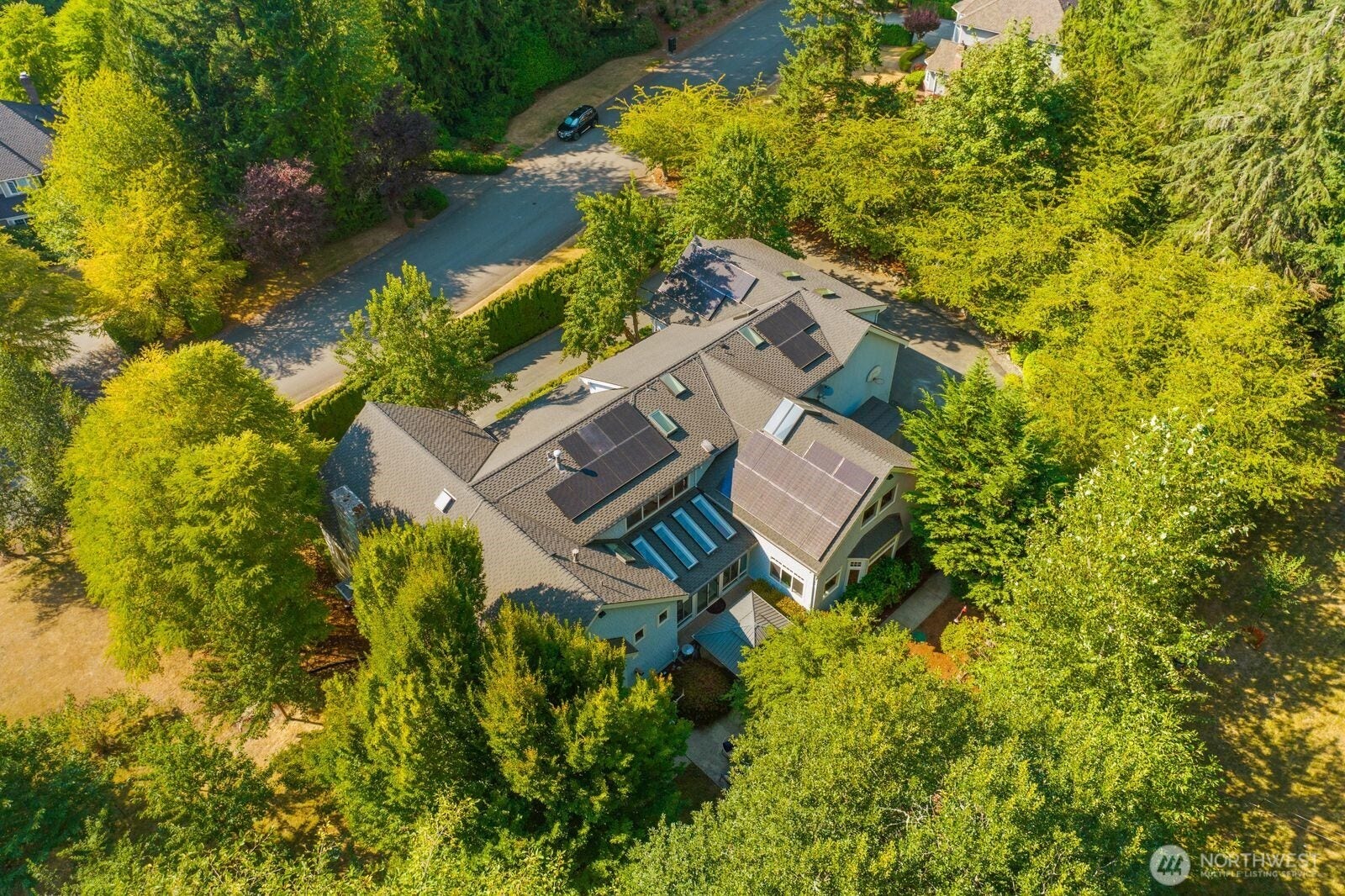 19510 223rd Avenue NE, Woodinville, WA 98077 19510 223rd Avenue NE, Woodinville, WA 98077