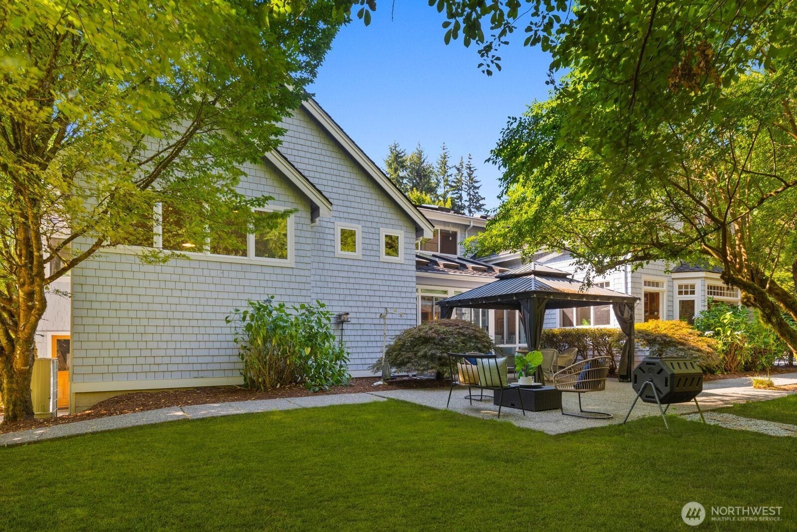 19510 223rd Avenue NE, Woodinville, WA 98077 19510 223rd Avenue NE, Woodinville, WA 98077