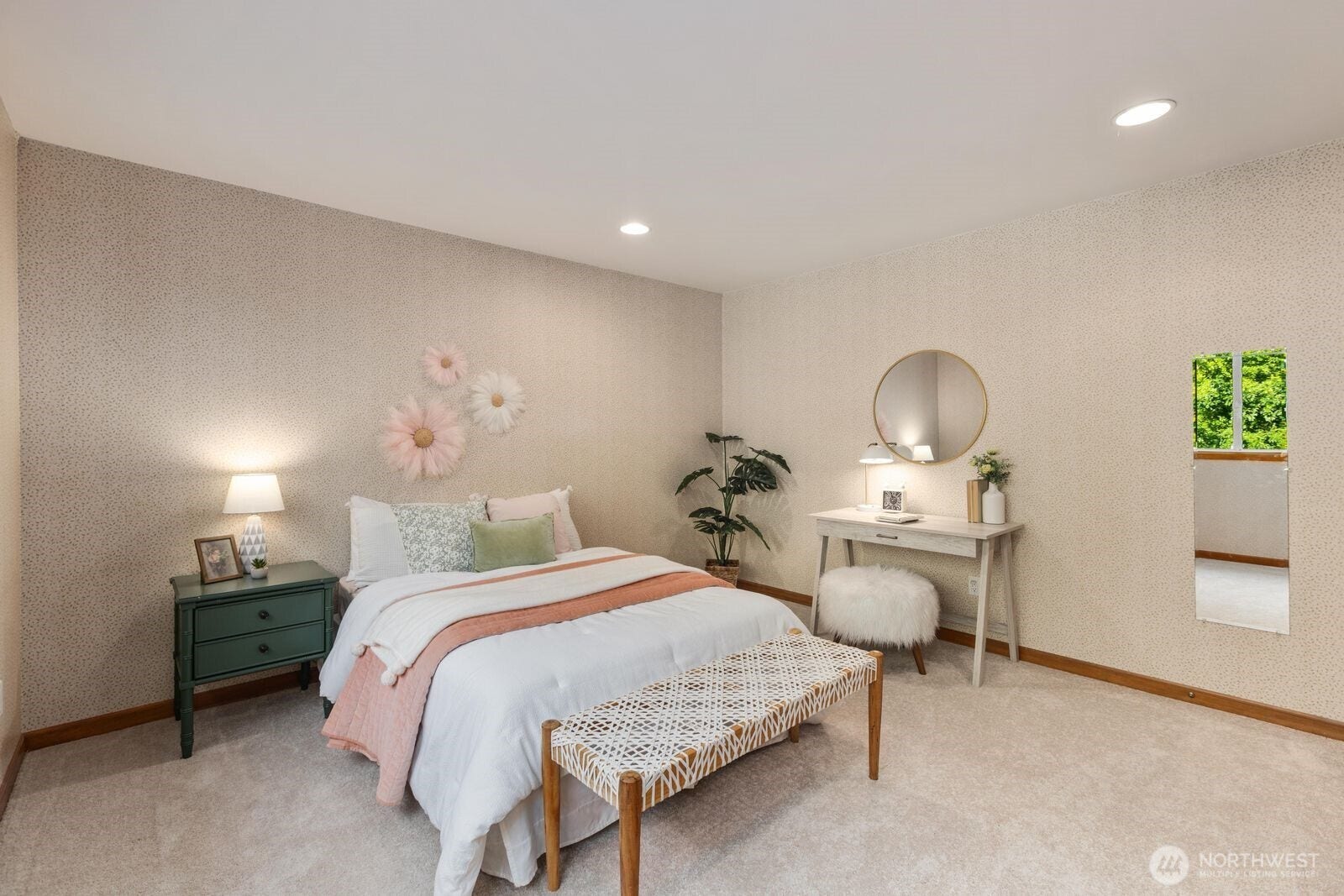 19510 223rd Avenue NE, Woodinville, WA 98077 19510 223rd Avenue NE, Woodinville, WA 98077