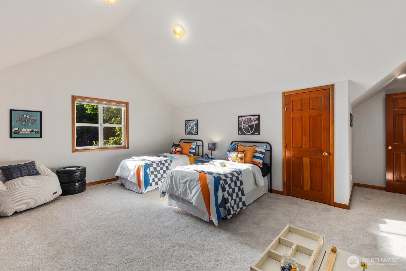 19510 223rd Avenue NE, Woodinville, WA 98077 19510 223rd Avenue NE, Woodinville, WA 98077