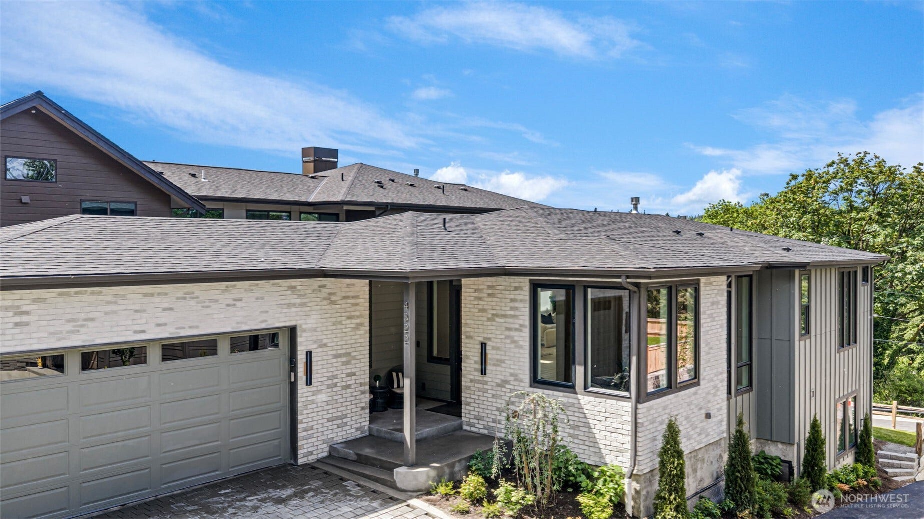 4322 102nd Court NE, Kirkland, WA 98033