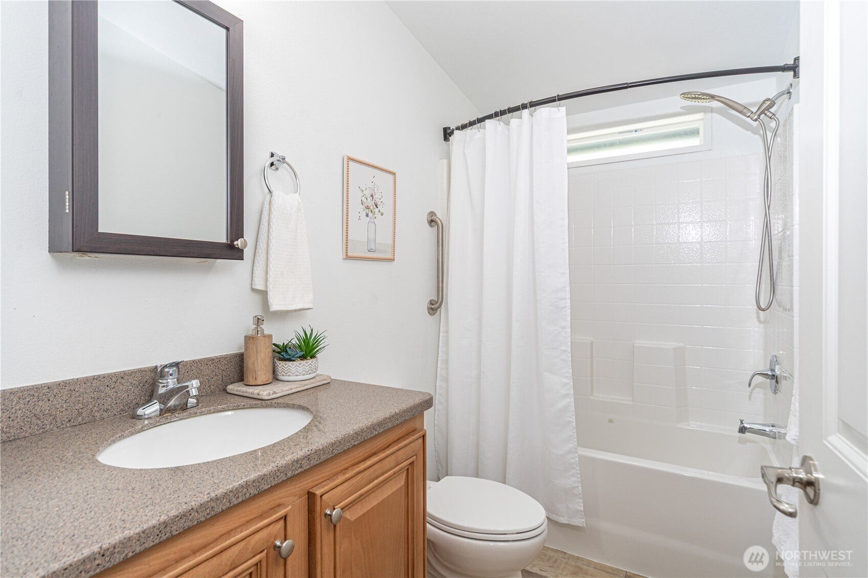 164 Lewis Avenue, Port Townsend, WA 98368 164 Lewis Avenue, Port Townsend, WA 98368