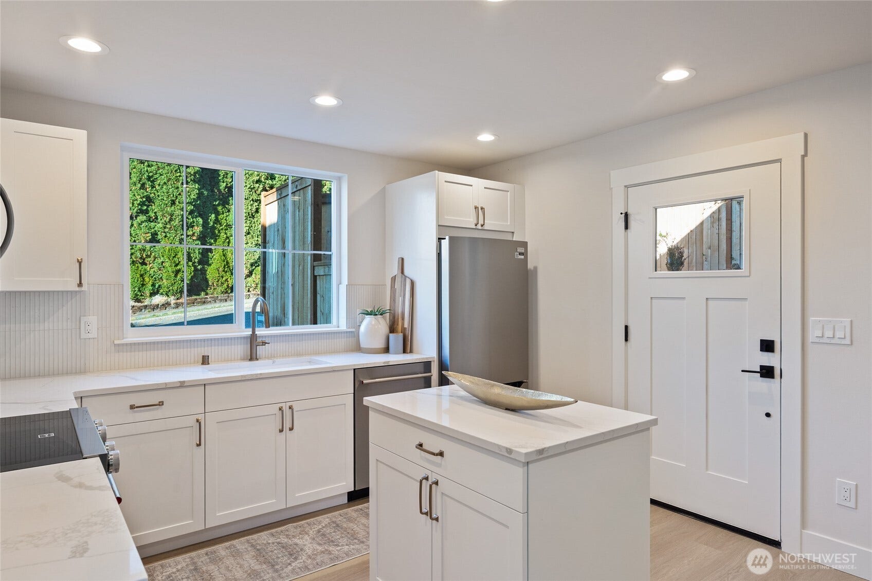 261 NW 42nd Avenue, Seattle, WA 98107