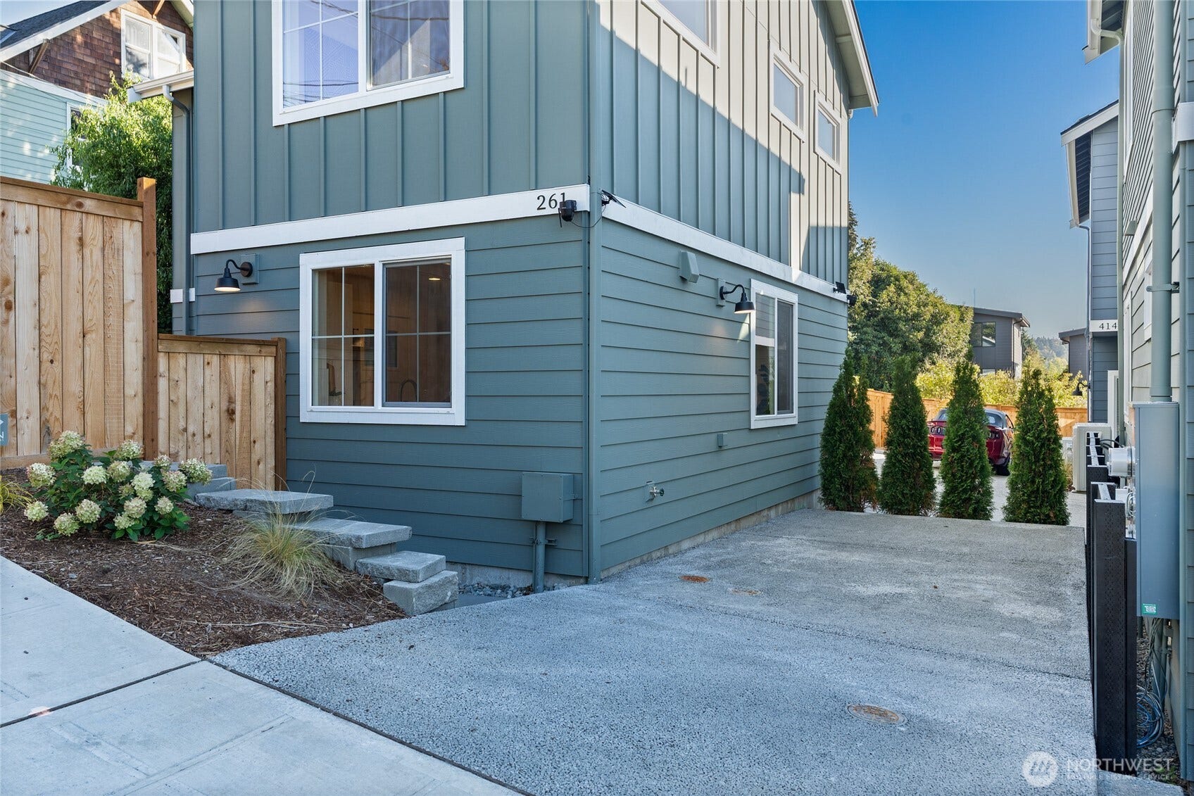 261 NW 42nd Avenue, Seattle, WA 98107