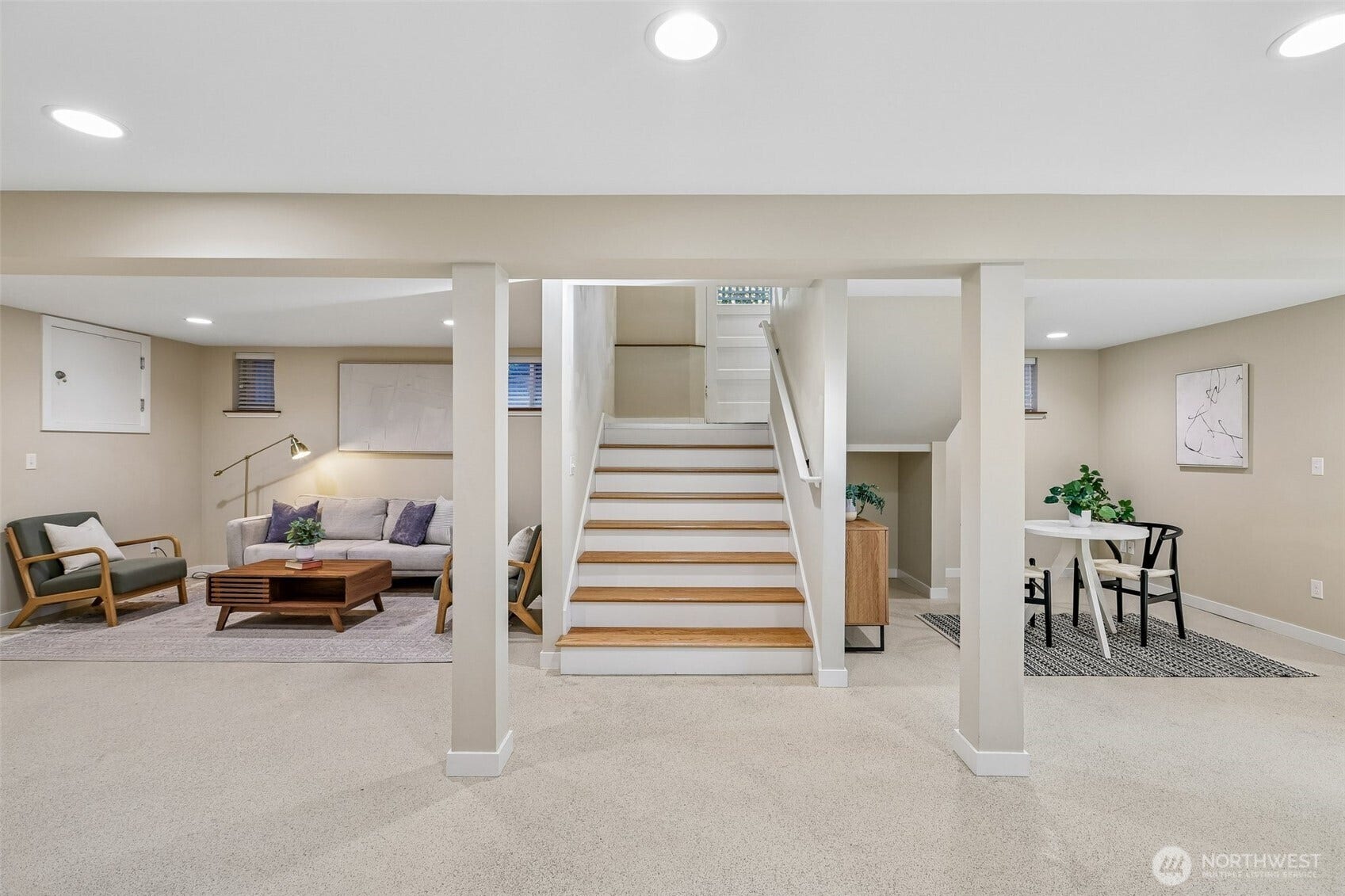 5260 16th Avenue NE, Seattle, WA 98105 basement with separate entrance
