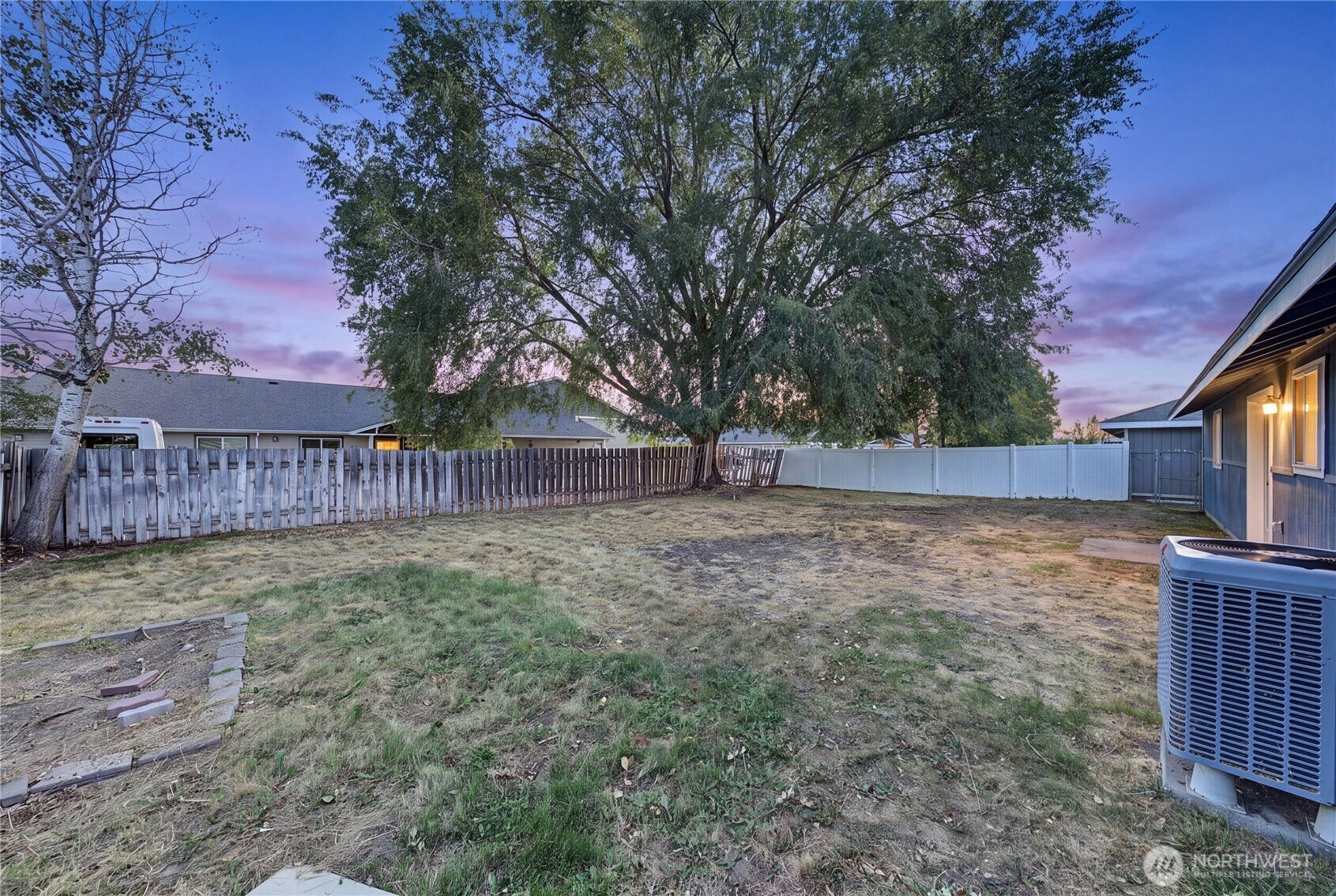 1016 E Hayden Drive, Moses Lake, WA 98837 1016 E Hayden Drive, Moses Lake, WA 98837