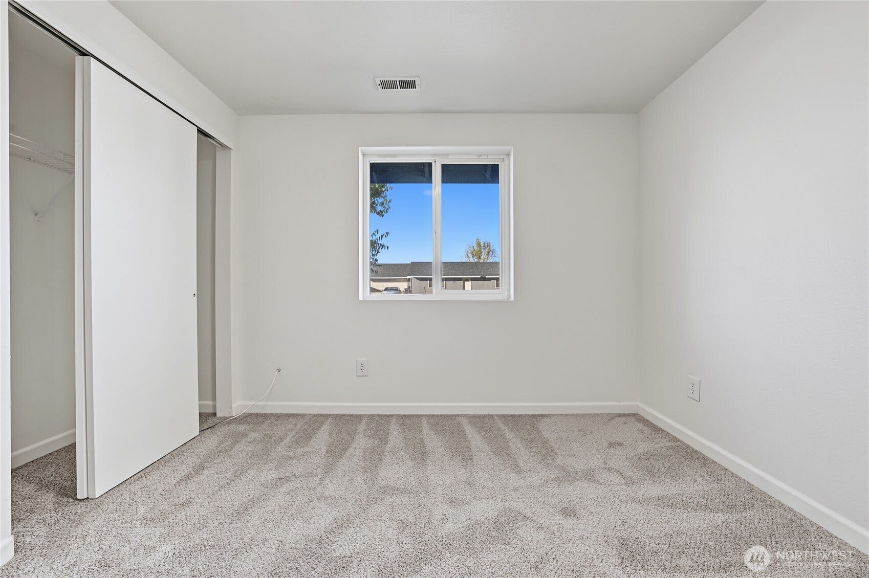 1016 E Hayden Drive, Moses Lake, WA 98837 1016 E Hayden Drive, Moses Lake, WA 98837