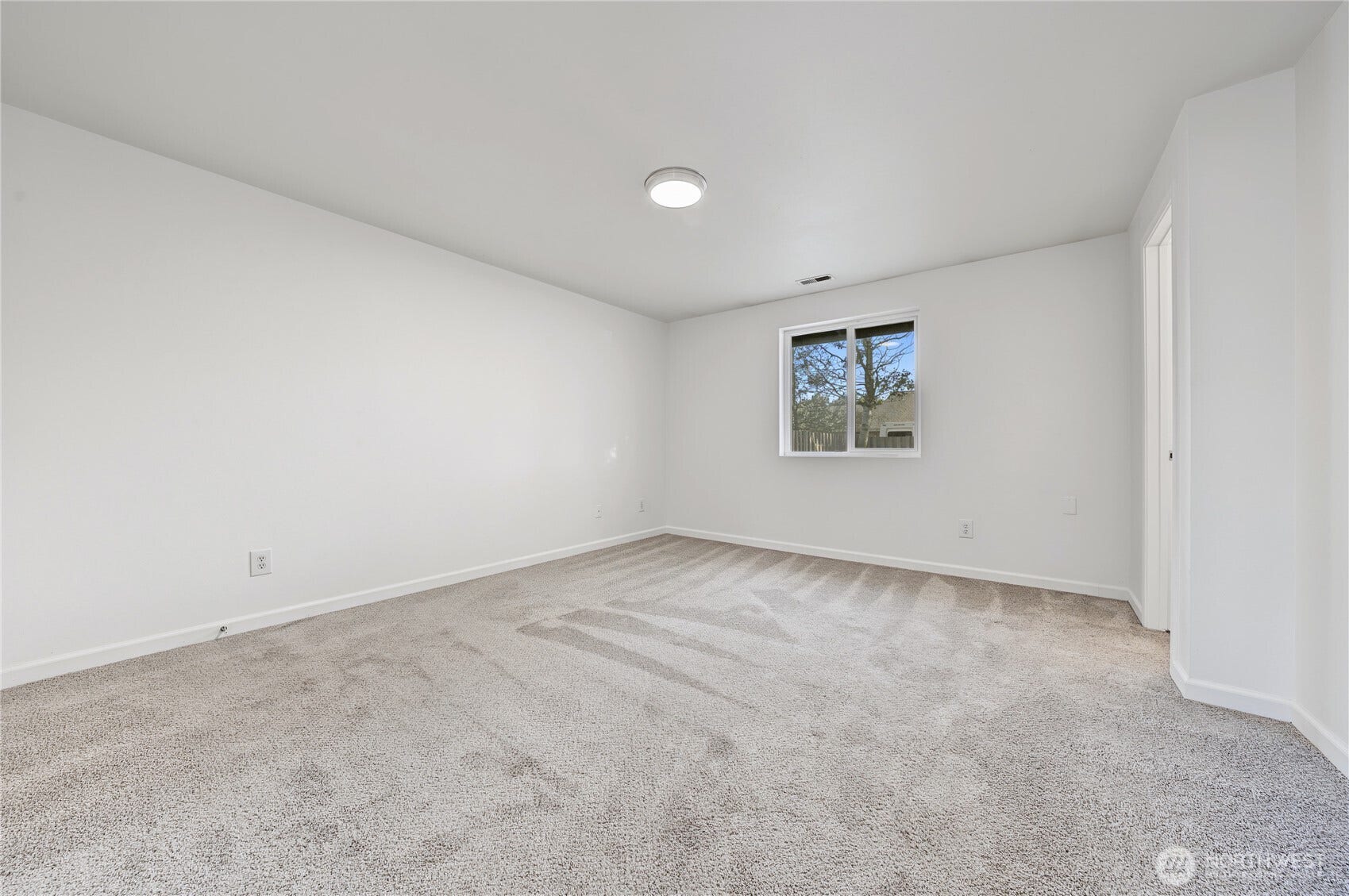 1016 E Hayden Drive, Moses Lake, WA 98837 1016 E Hayden Drive, Moses Lake, WA 98837
