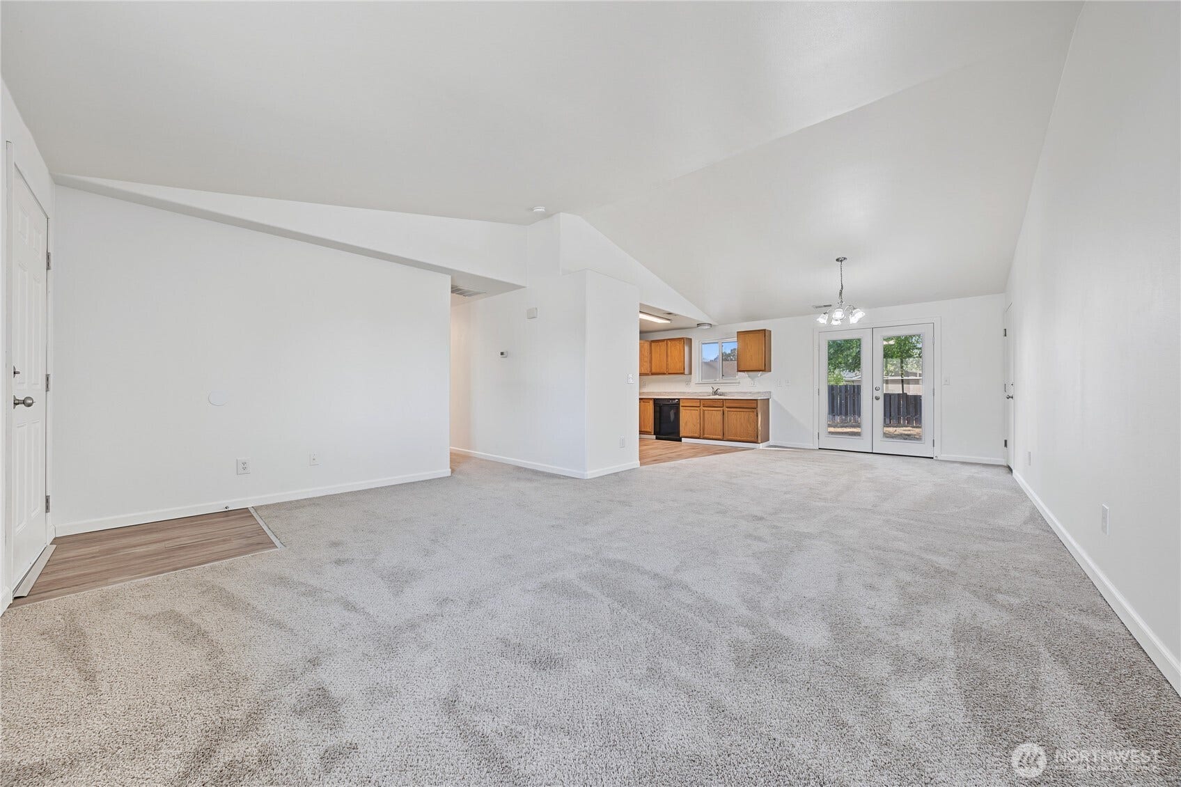 1016 E Hayden Drive, Moses Lake, WA 98837 1016 E Hayden Drive, Moses Lake, WA 98837