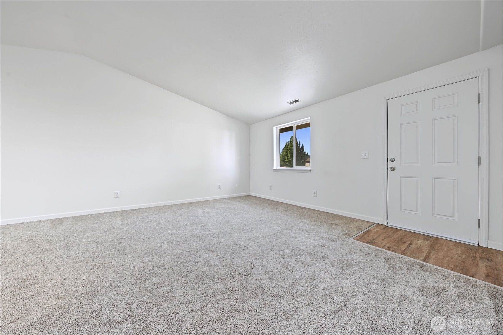1016 E Hayden Drive, Moses Lake, WA 98837 1016 E Hayden Drive, Moses Lake, WA 98837