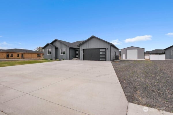 6428 Road 2.05 NE, Moses Lake, WA 98837 6428 Road 2.05 NE, Moses Lake, WA 98837