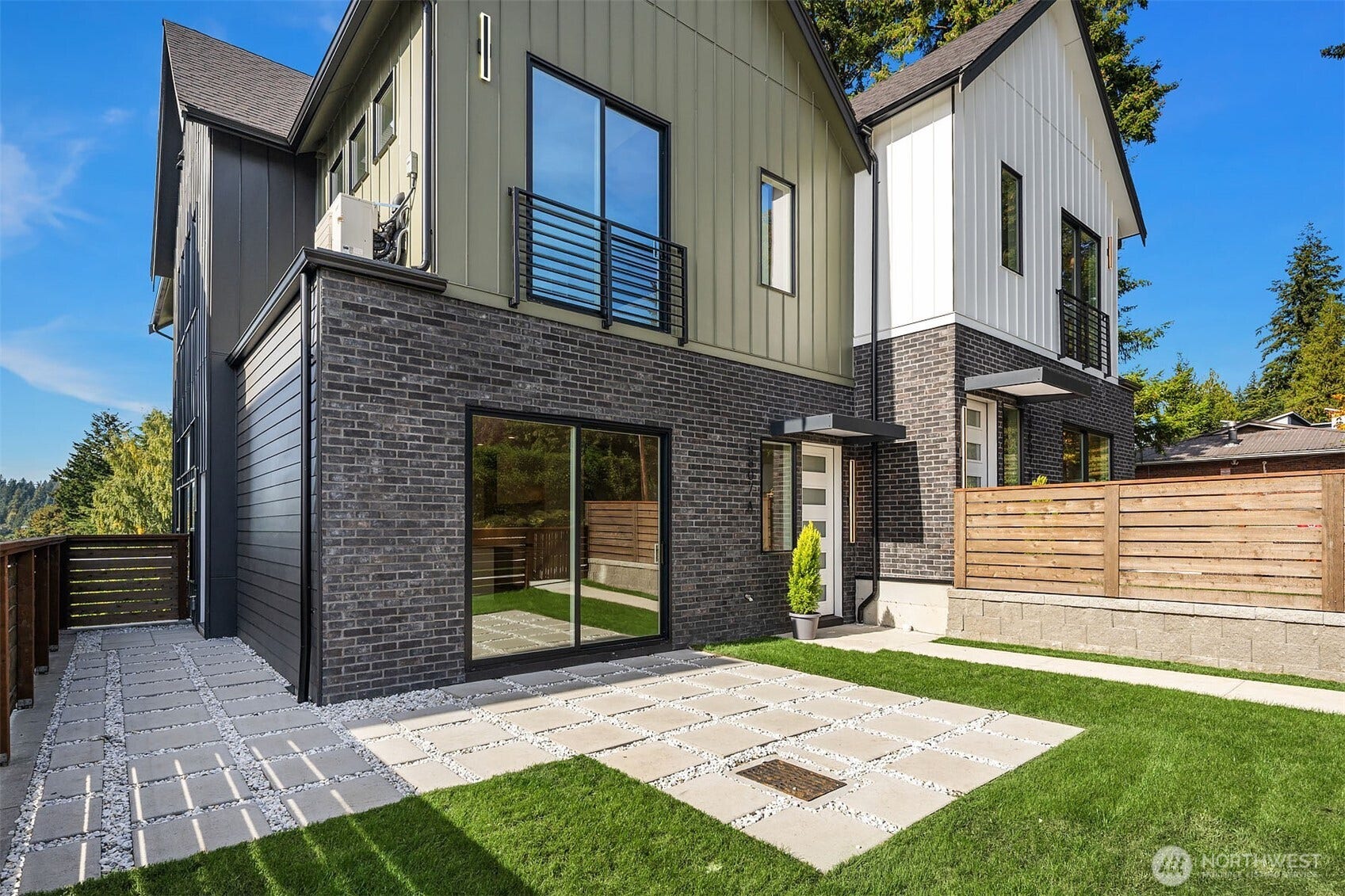 18607 A 104th Avenue NE, Bothell, WA 98011 18607 A 104th Avenue NE, Bothell, WA 98011