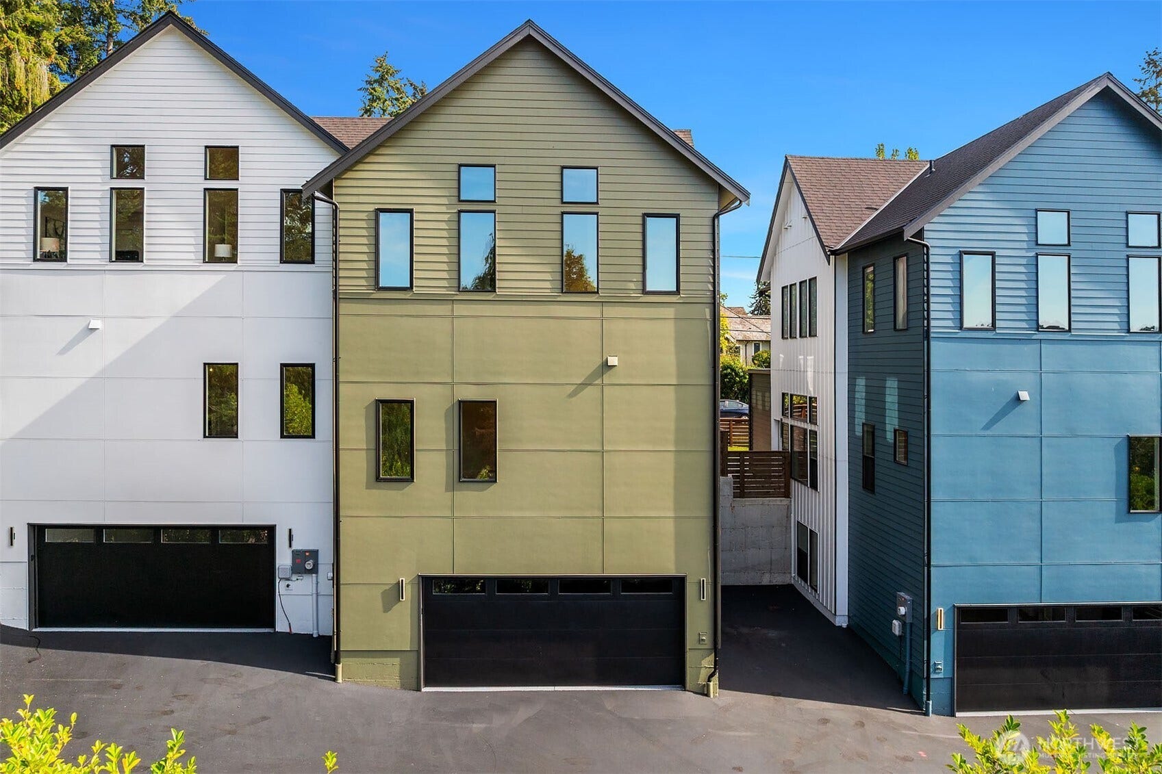 18607 A 104th Avenue NE, Bothell, WA 98011 18607 A 104th Avenue NE, Bothell, WA 98011