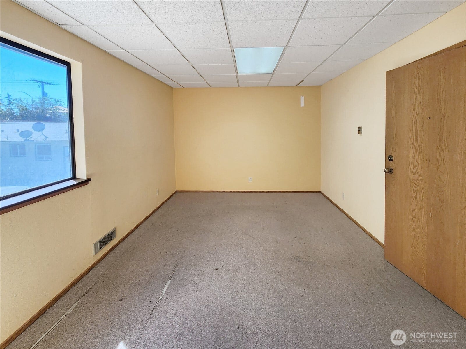 520 E Whidbey Avenue, #205, Oak Harbor, WA 98277 520 E Whidbey Avenue, #205, Oak Harbor, WA 98277