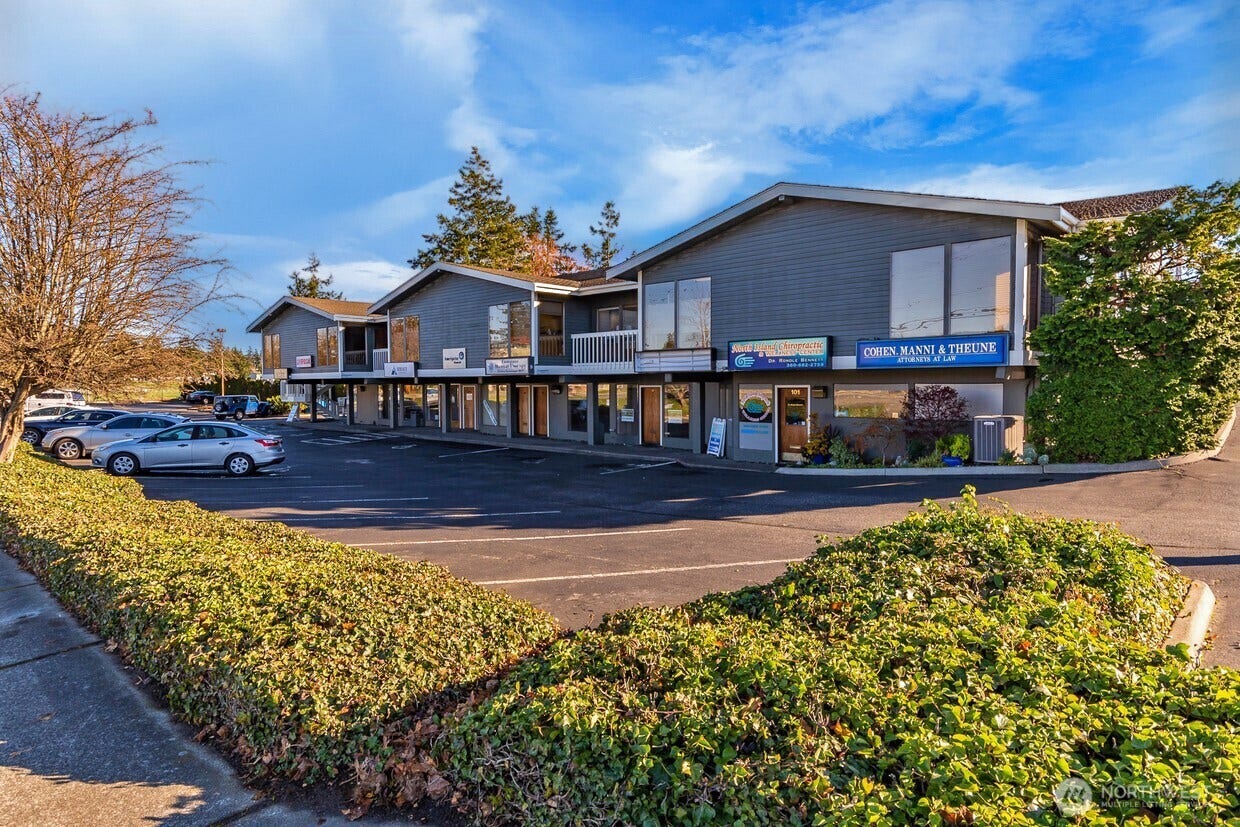 520 E Whidbey Avenue, #205, Oak Harbor, WA 98277 520 E Whidbey Avenue, #205, Oak Harbor, WA 98277