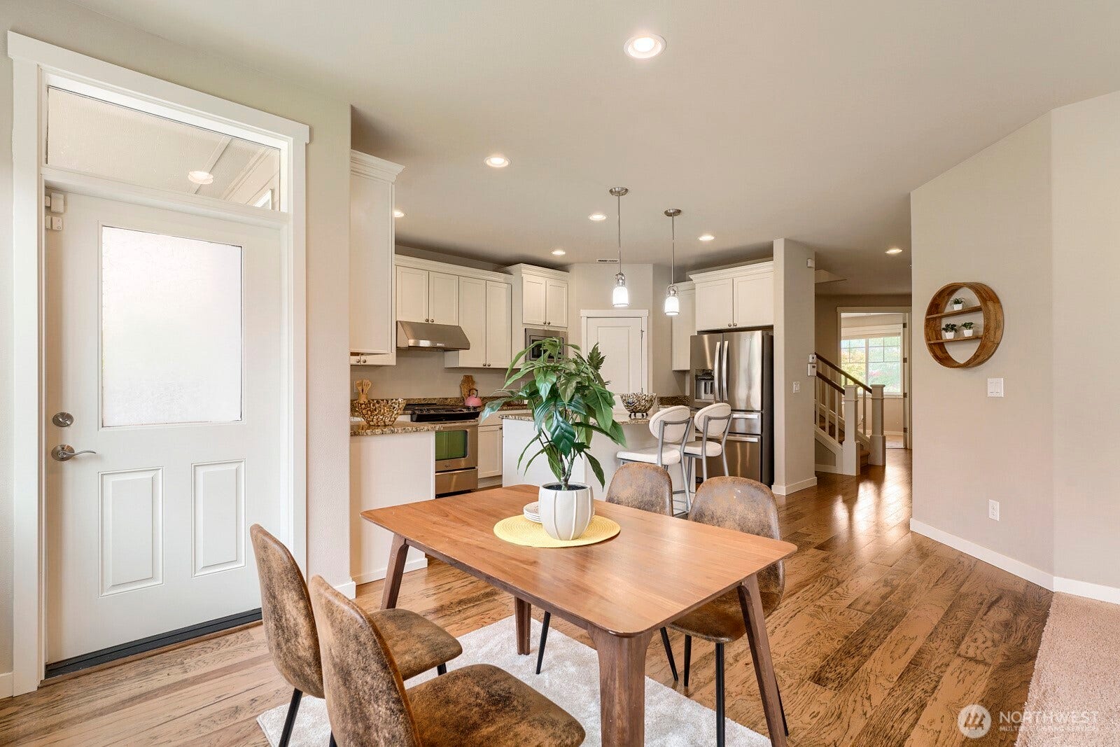 34211 SE Nye Street, Snoqualmie, WA 98065 34211 SE Nye Street, Snoqualmie, WA 98065