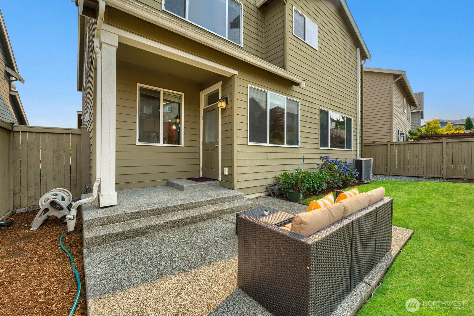 34211 SE Nye Street, Snoqualmie, WA 98065 34211 SE Nye Street, Snoqualmie, WA 98065