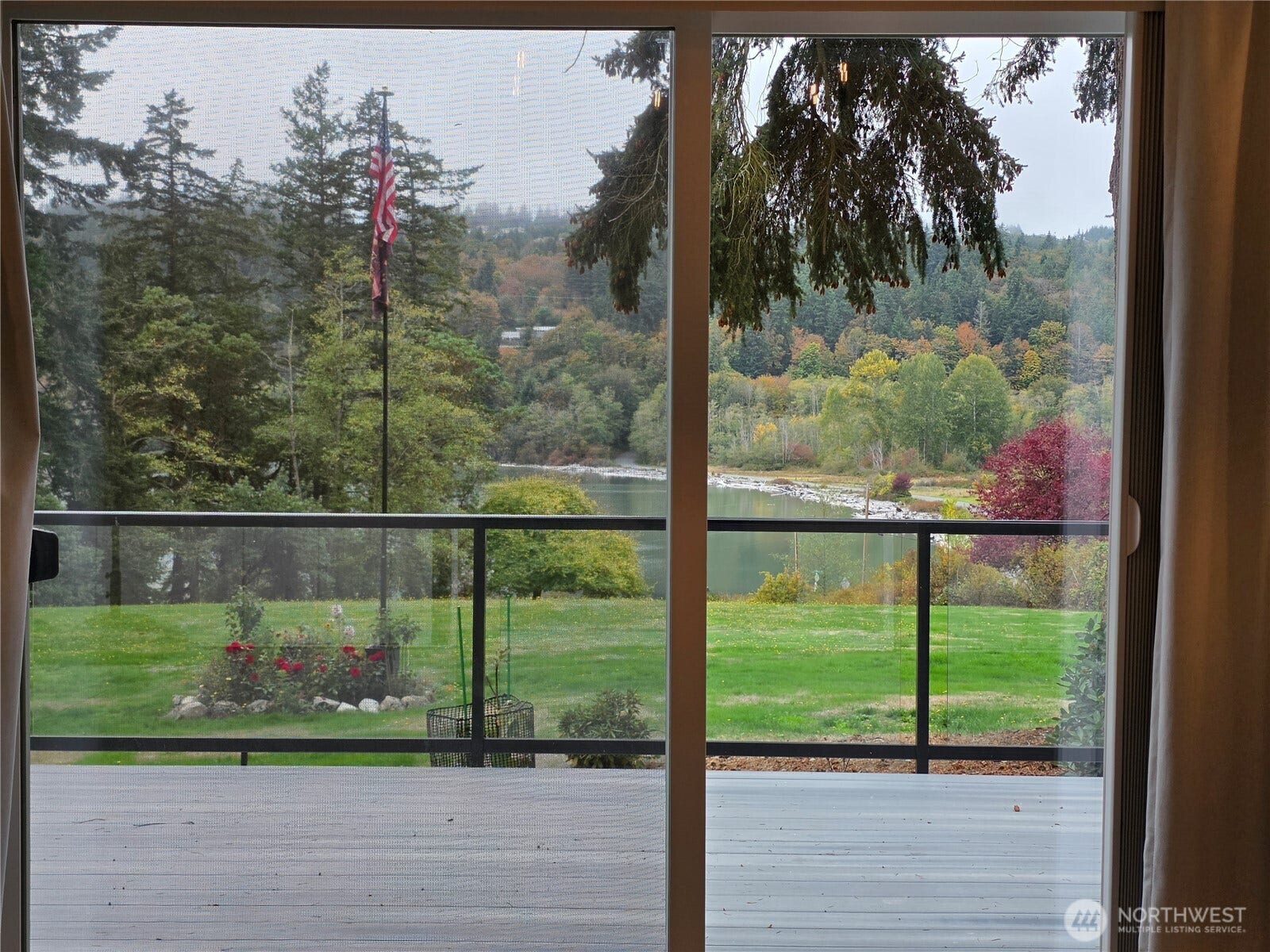 167 Barnum Point Road, Camano Island, WA 98282 167 Barnum Point Road, Camano Island, WA 98282