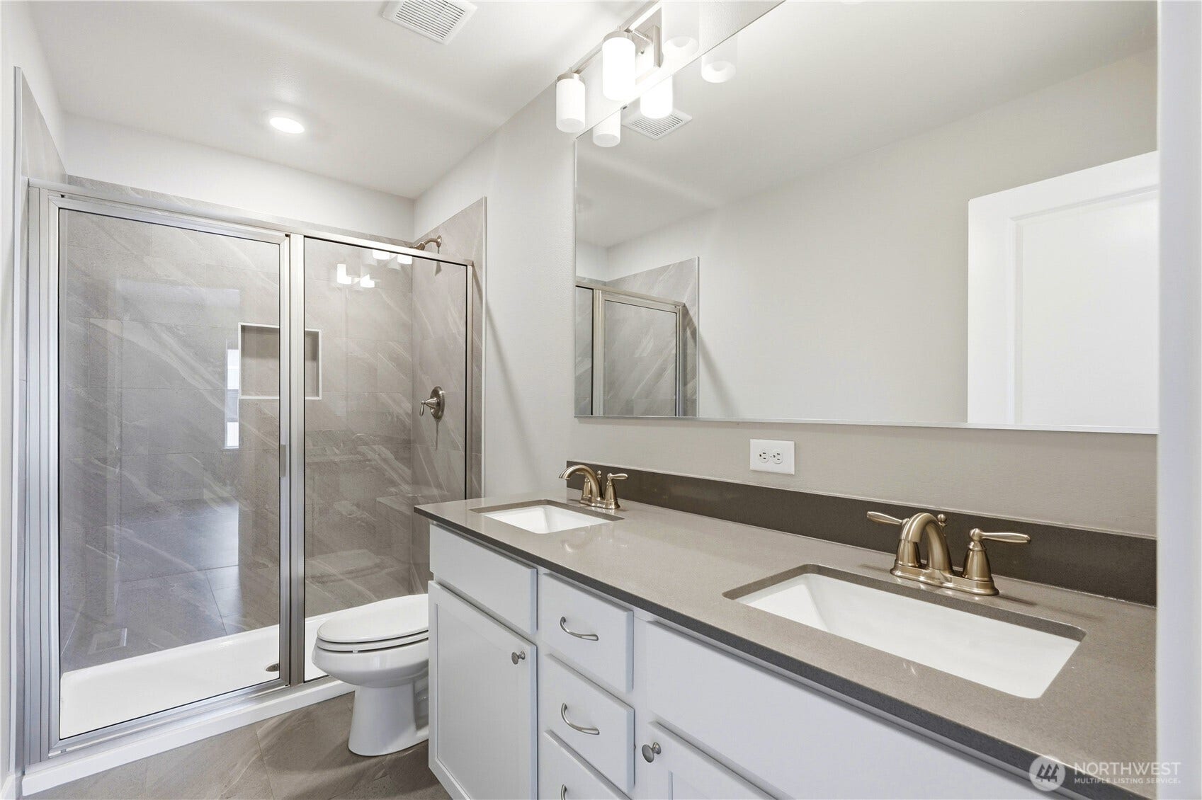 8405 Gilman Way, Arlington, WA 98223