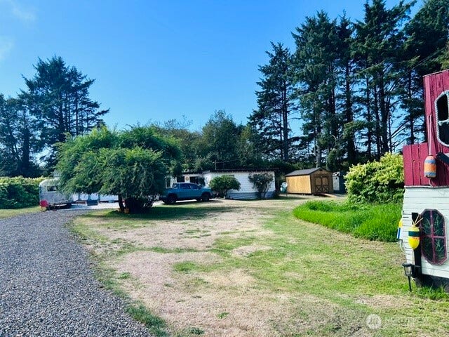 2595 State Route 109, Ocean Shores, WA 98569 2595 State Route 109, Ocean Shores, WA 98569