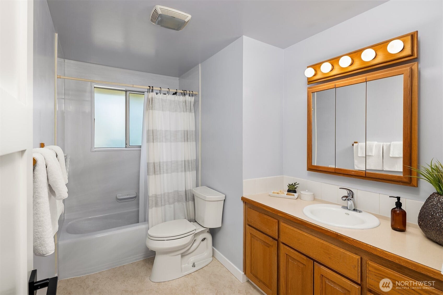 17735 SE 261st Street, Covington, WA 98042