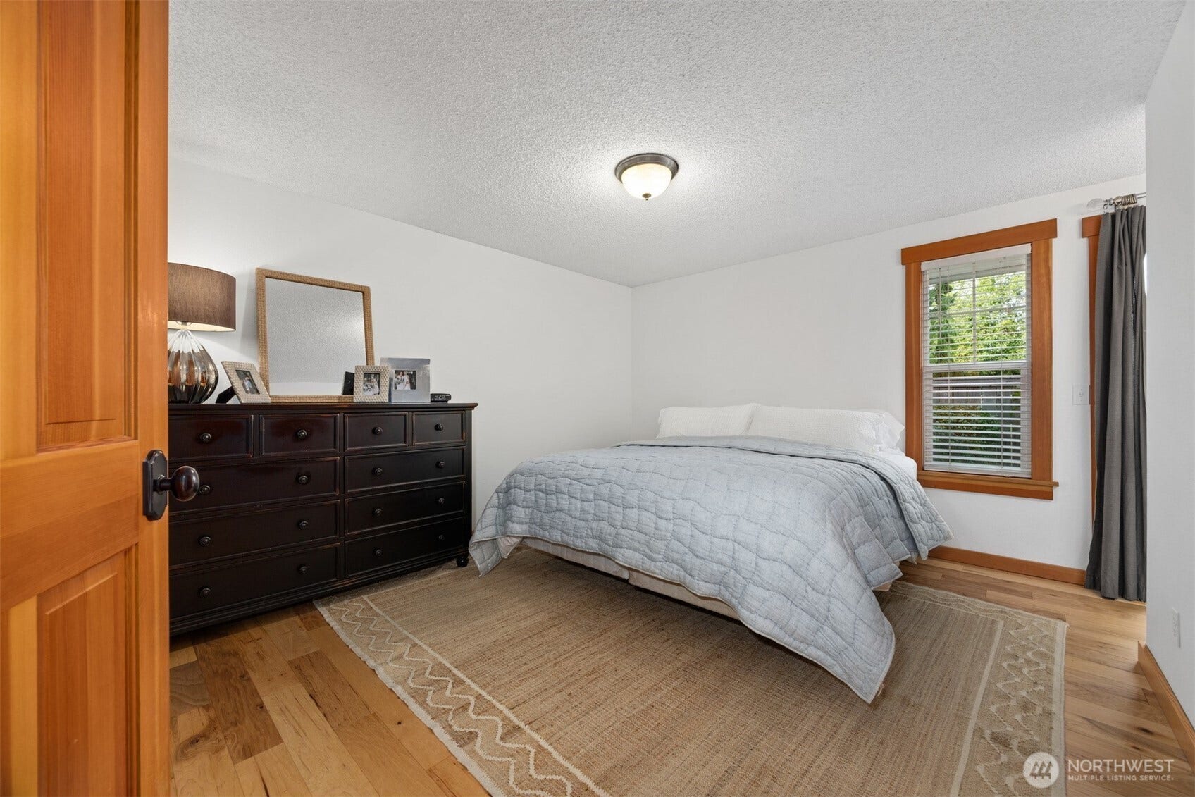 3793 Greenville Place, Bellingham, WA 98226 This bedroom can easily accommodate a king-sized bed.