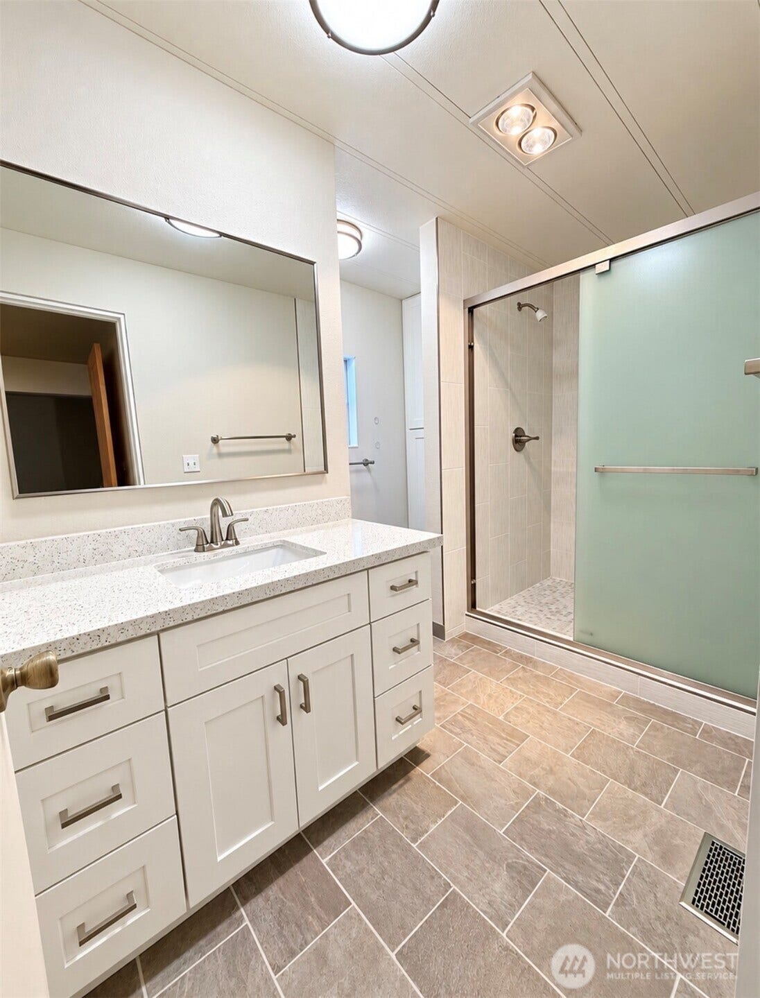 18430 NE Woodinville Duvall Place, Woodinville, WA 98077 18430 NE Woodinville Duvall Place, Woodinville, WA 98077