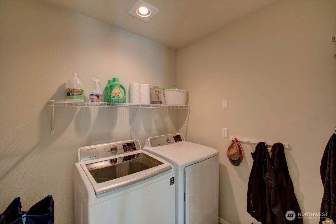 2140 NW Far Country Lane, Issaquah, WA 98027