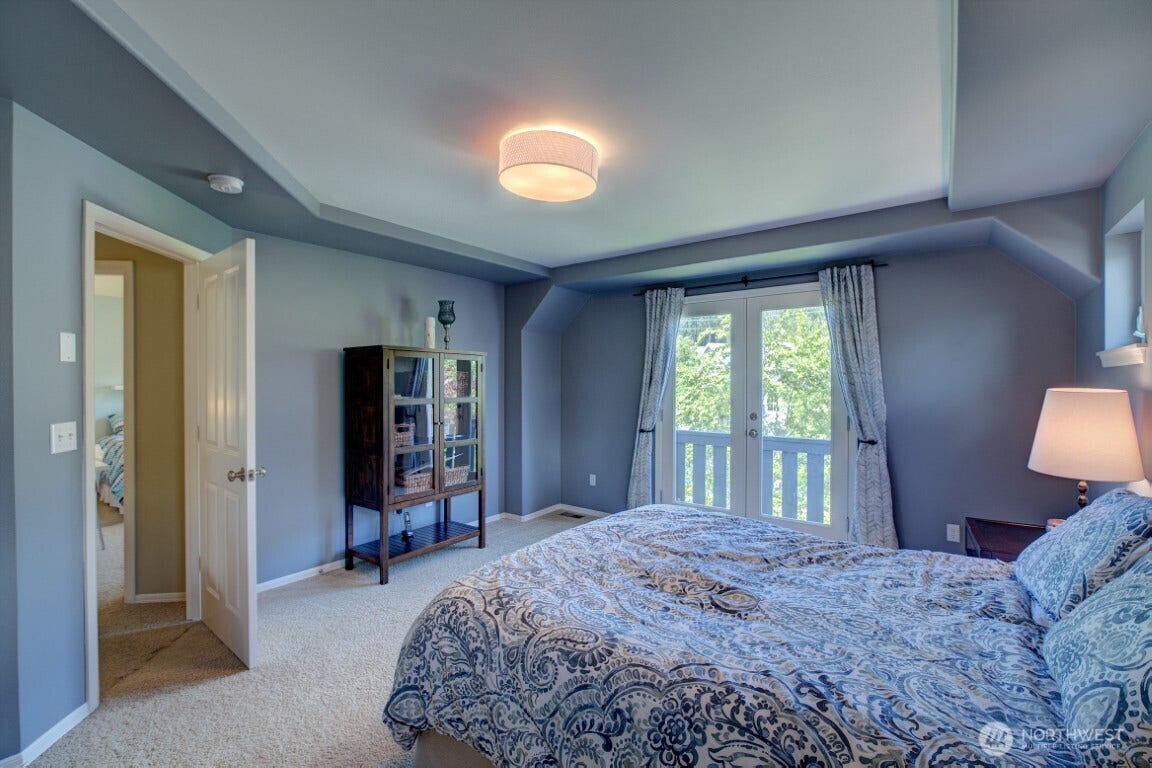 2140 NW Far Country Lane, Issaquah, WA 98027