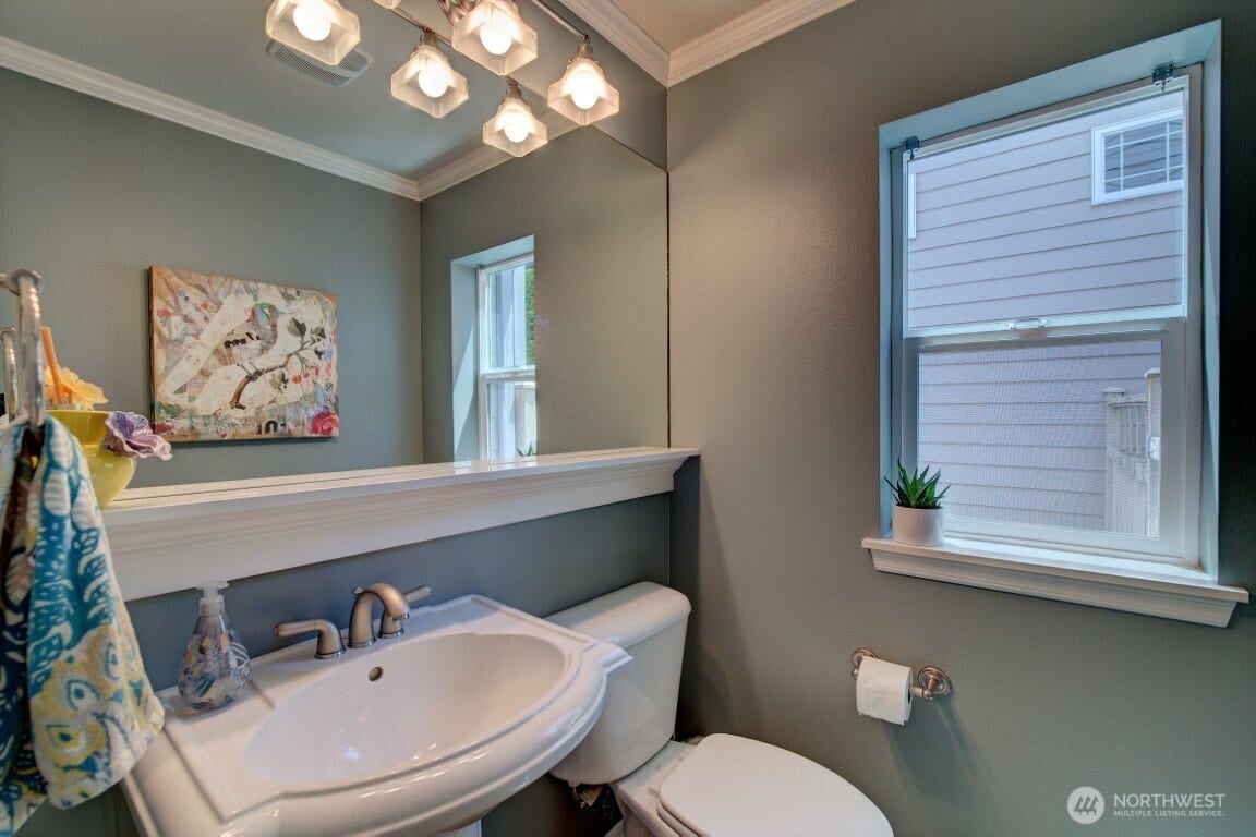 2140 NW Far Country Lane, Issaquah, WA 98027
