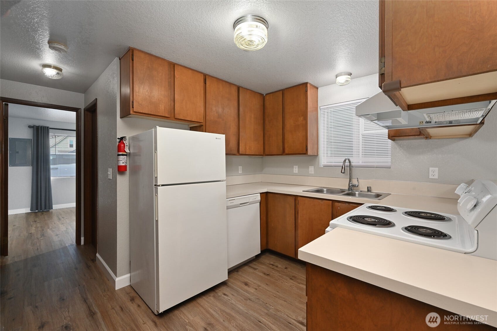 2210 2212 Colby Avenue, Everett, WA 98204