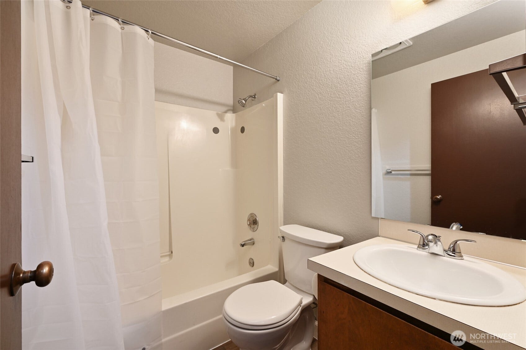 2210 2212 Colby Avenue, Everett, WA 98204