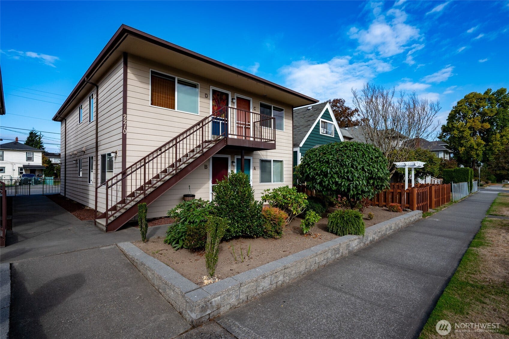 2210 2212 Colby Avenue, Everett, WA 98204