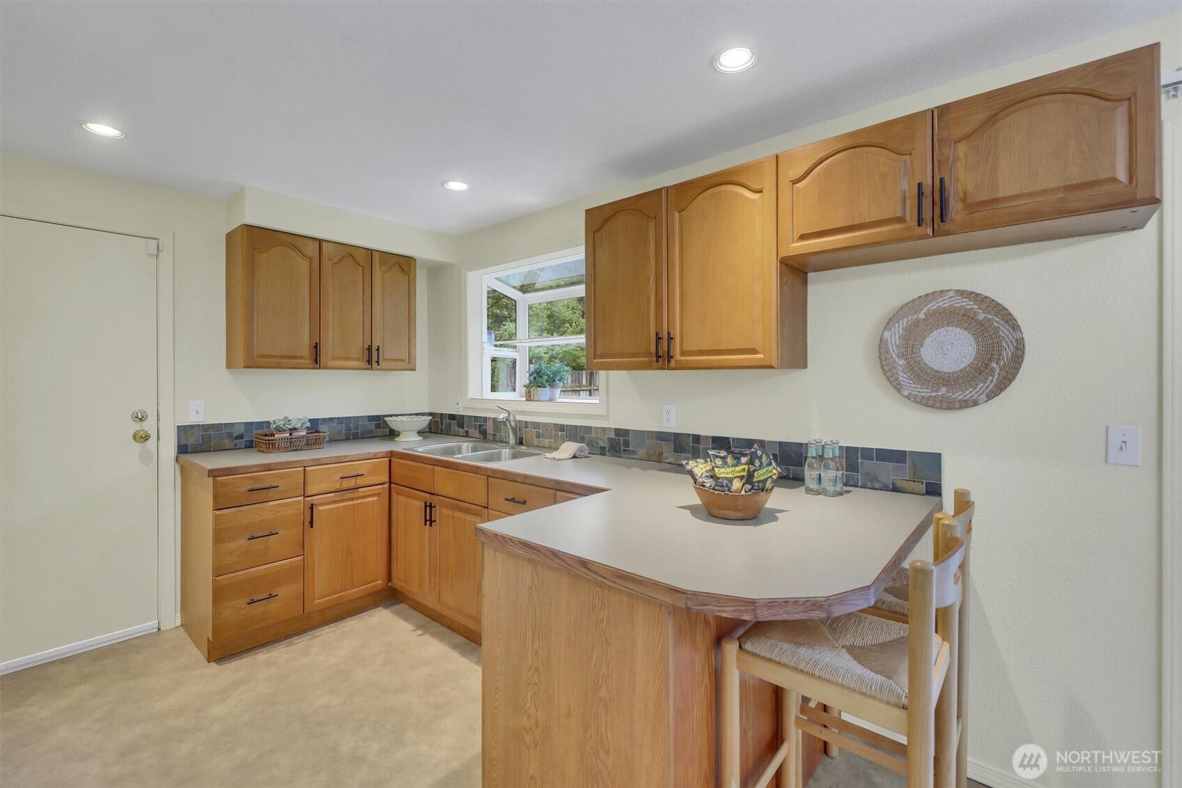 44525 SE 145th Street, North Bend, WA 98045 44525 SE 145th Street, North Bend, WA 98045