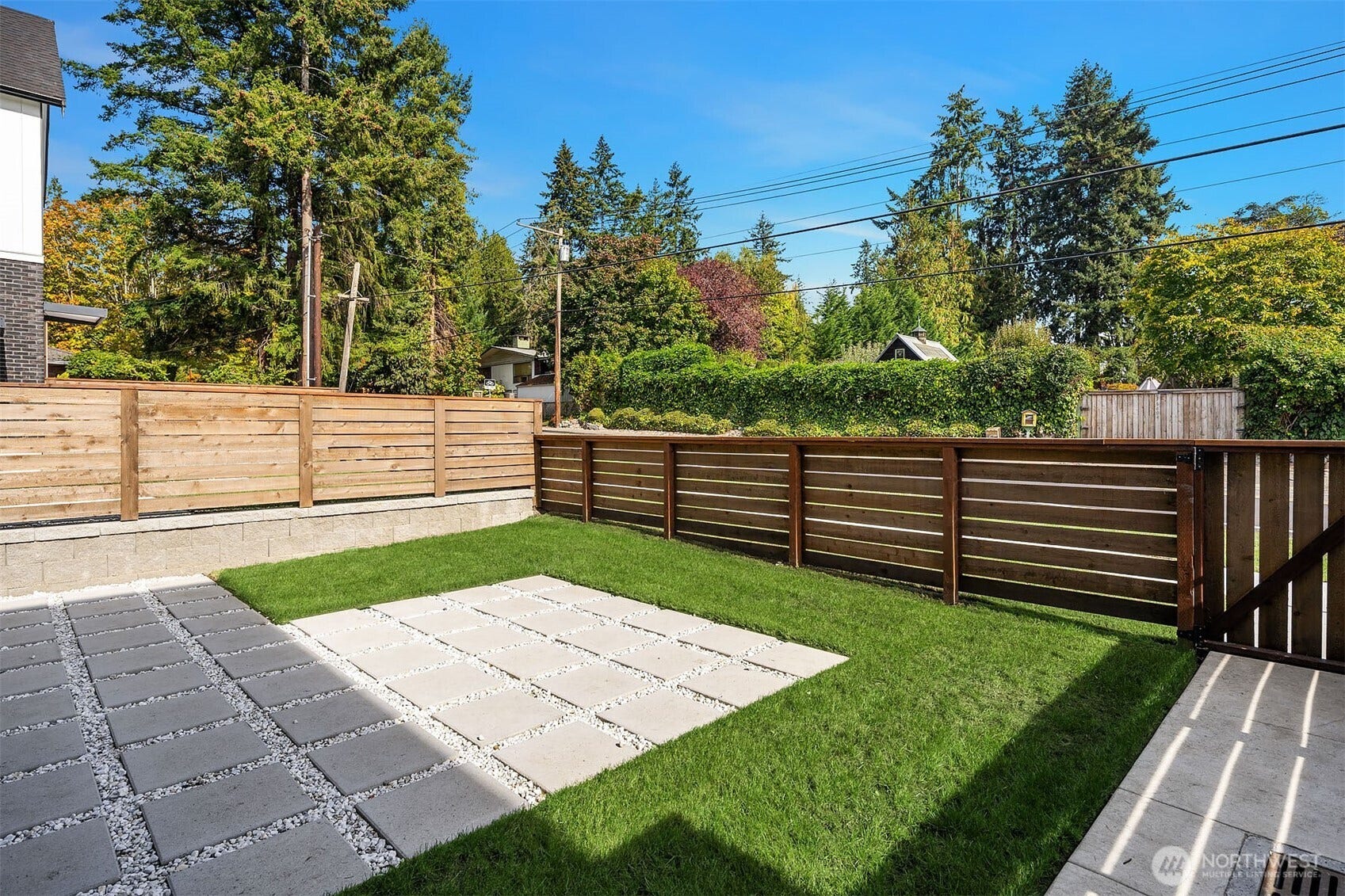 18603 B 104th Avenue NE, Bothell, WA 98011