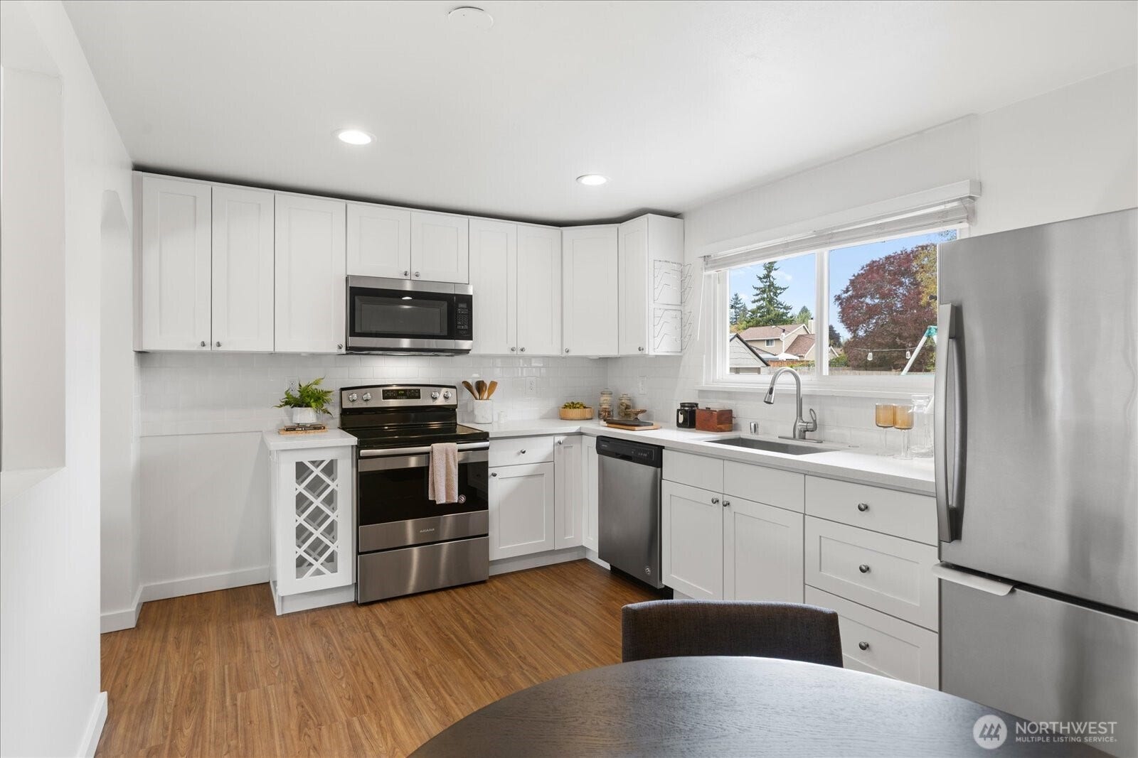 619 93rd Street SW, Everett, WA 98204 619 93rd Street SW, Everett, WA 98204